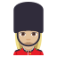 Woman guard: medium-light skin tone :woman_guard_tone2: ððŒââïž