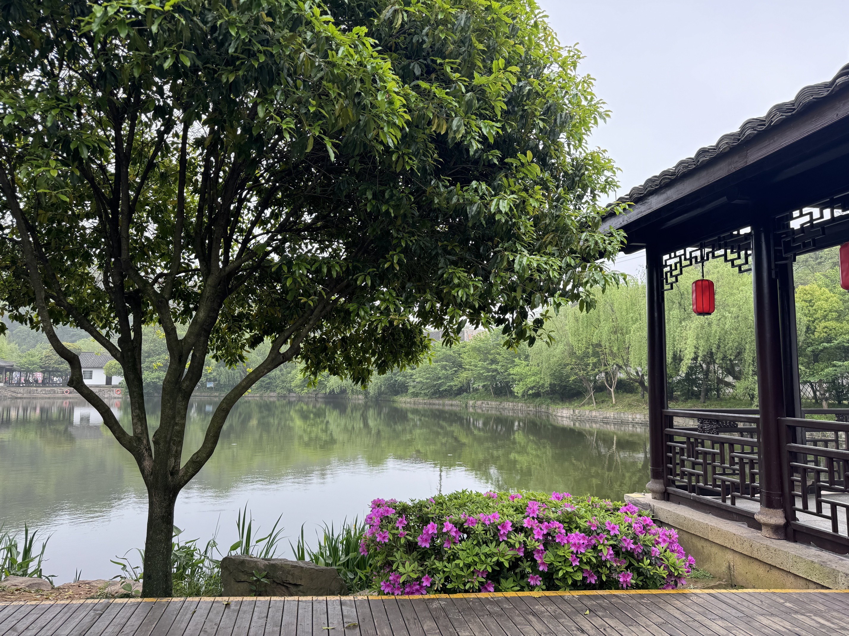 镜湖