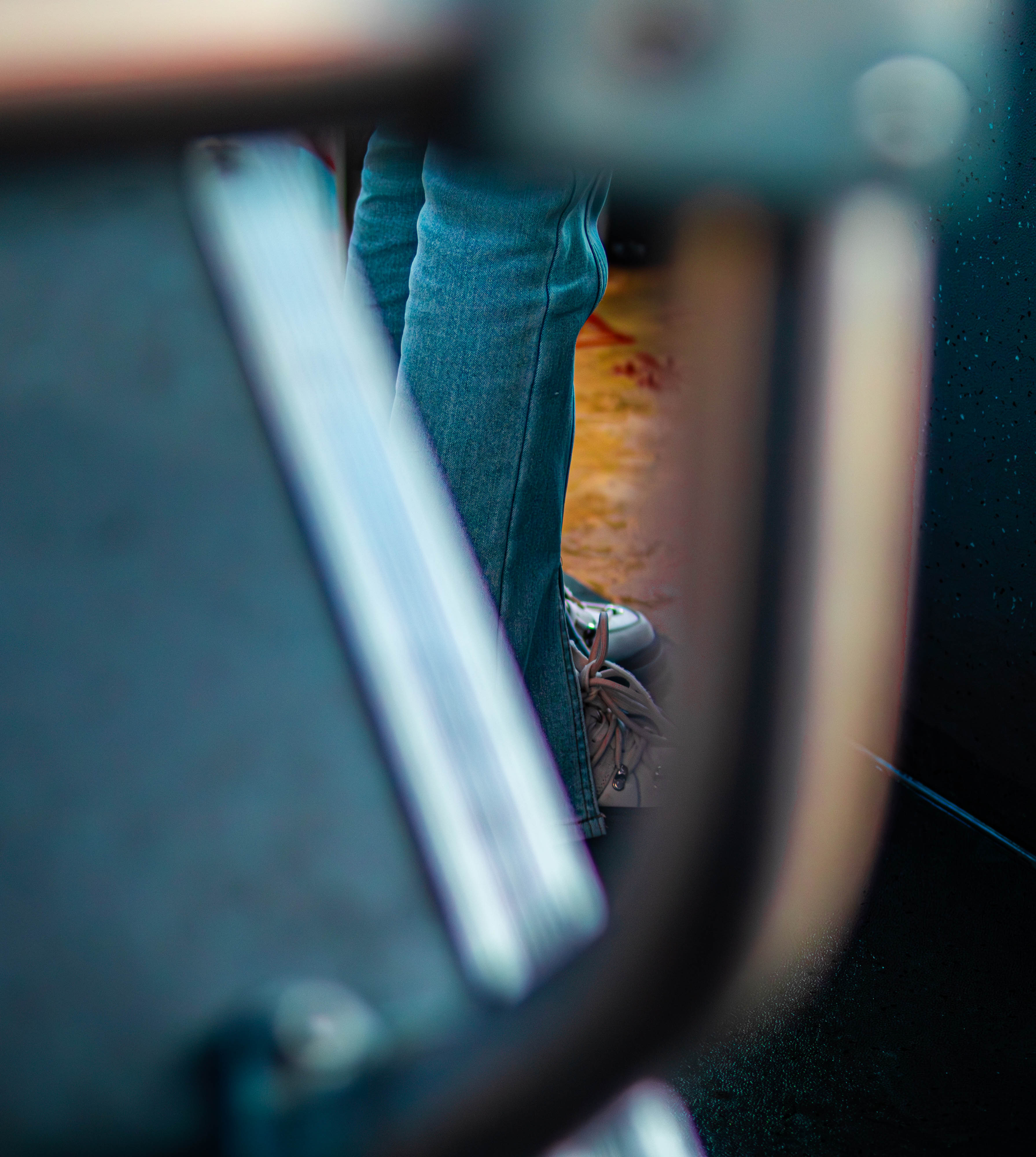 Leg in the Crevice