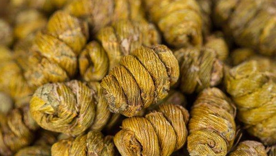 铁皮石斛改善睡眠的功效与作用 石斛和石斛花有什么区别