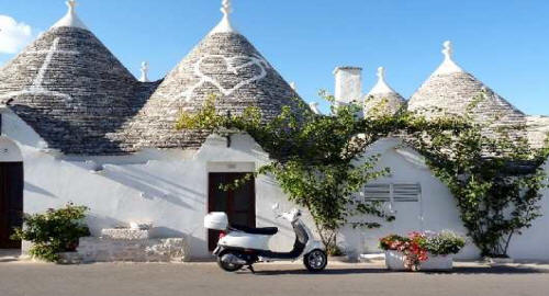 Trulli Albero Bello Puglia
