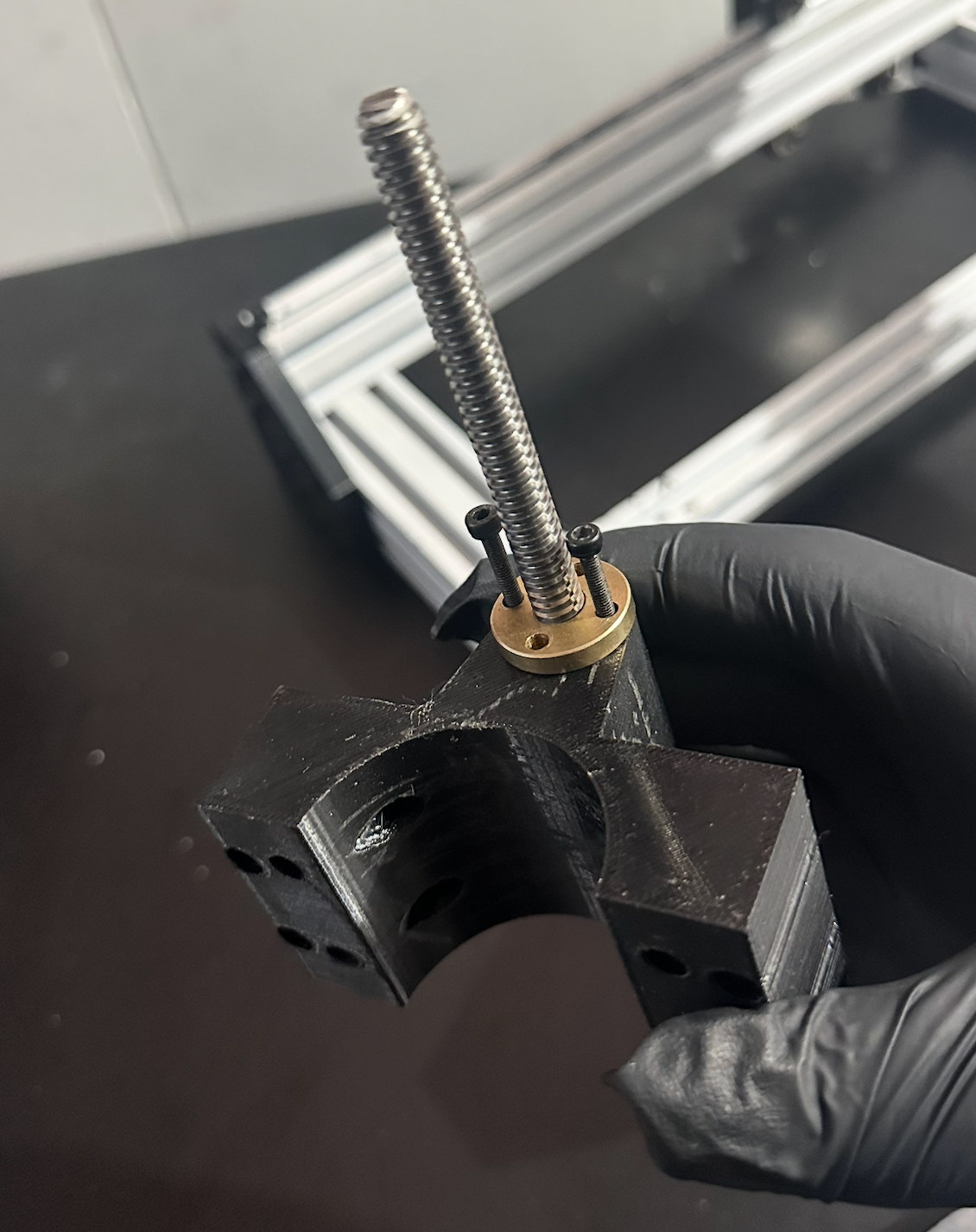 Lead screw nut detail view