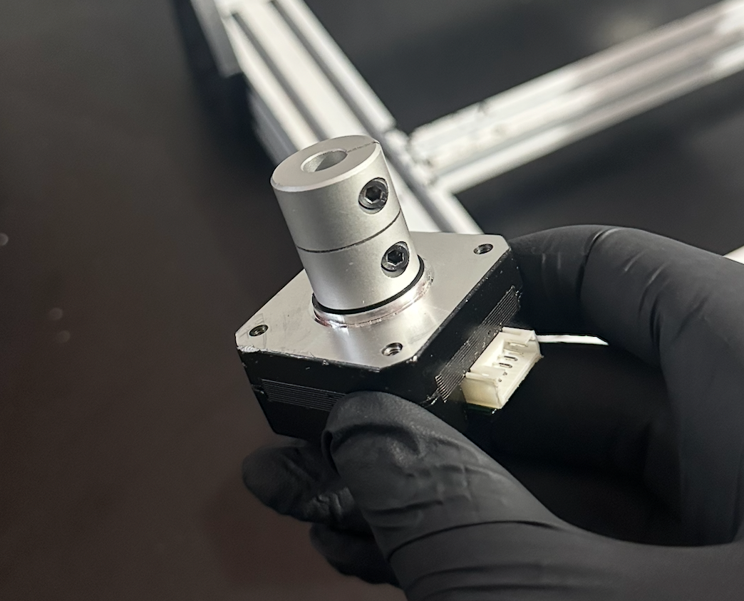 Lead screw installation and nut placement