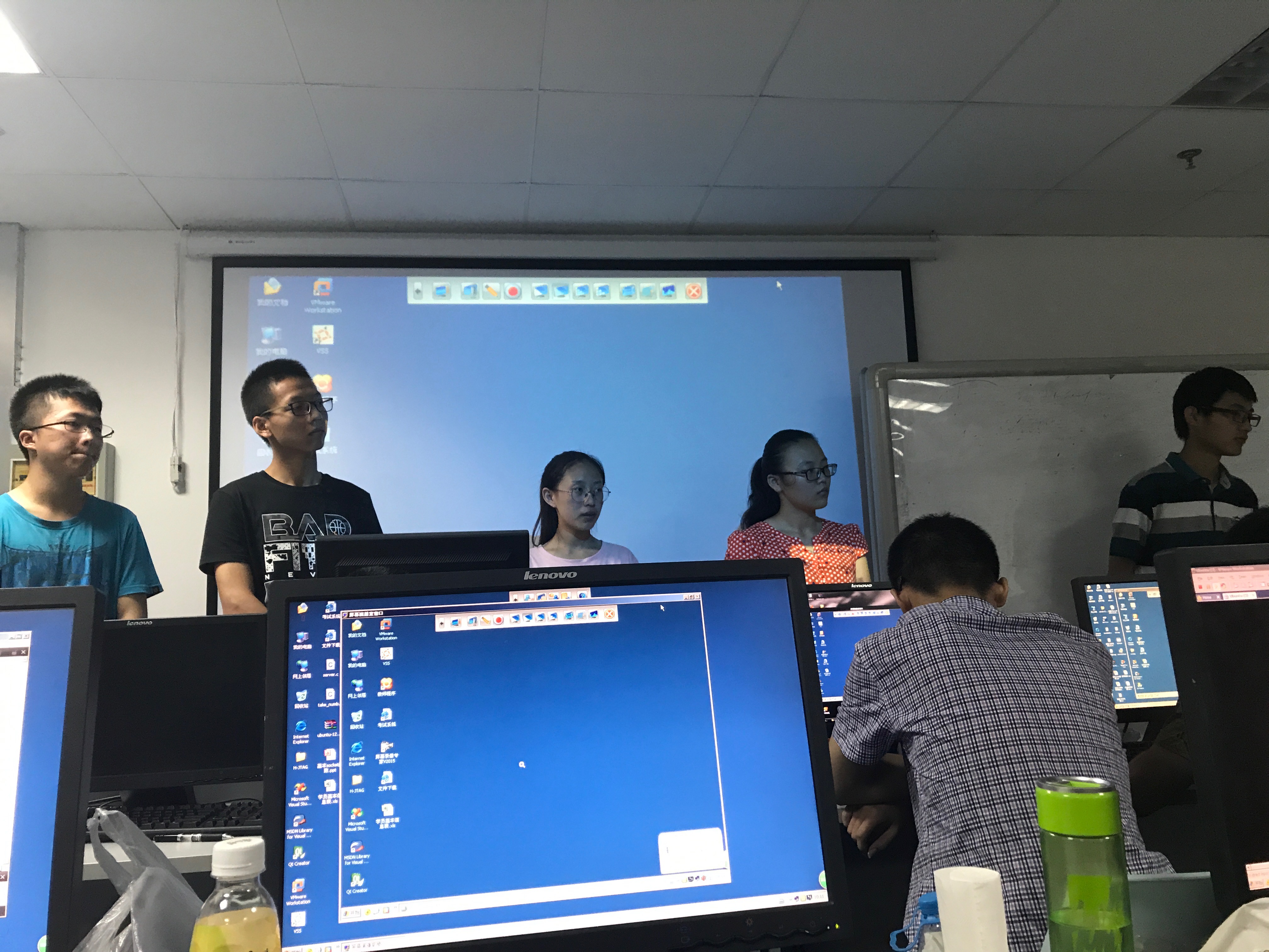 太然 李钦伦 于涛 孙婧伊 李岩