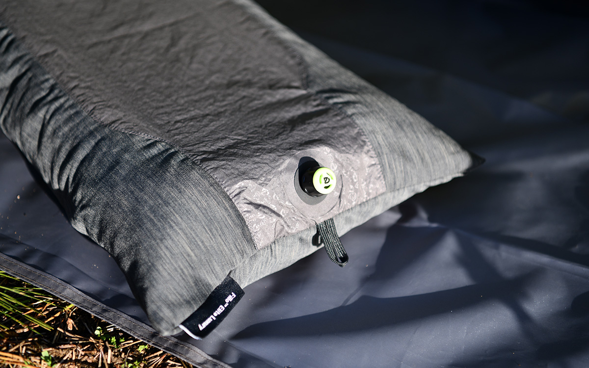 2022.05_Nemo-Fillo-Elite-Luxury-Backpacking-Pillow_05