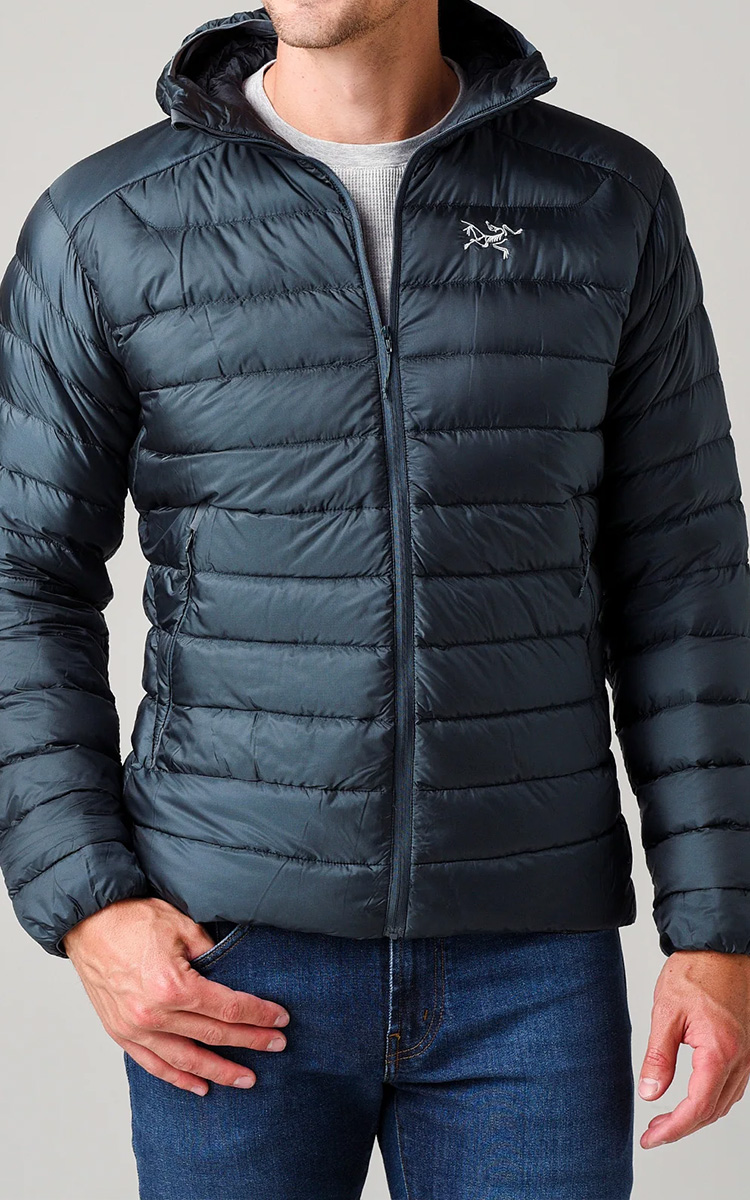 2022.10_Arcteryx-Cerium-LT-Hoody-Jacket_04
