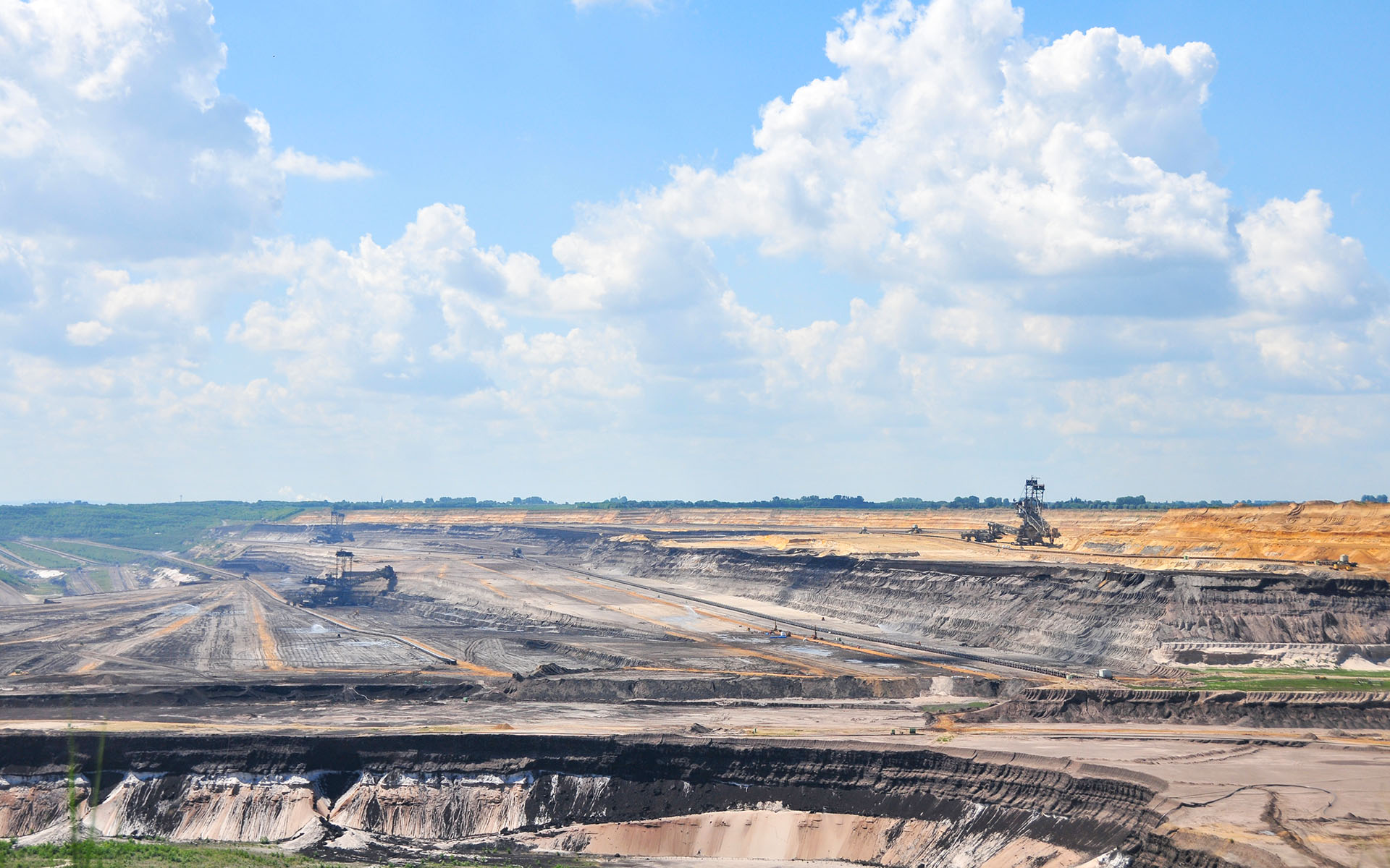 2009.05_Tagebau-Garzweiler_Juchen_Nordrhein-Westfalen_Germany_03