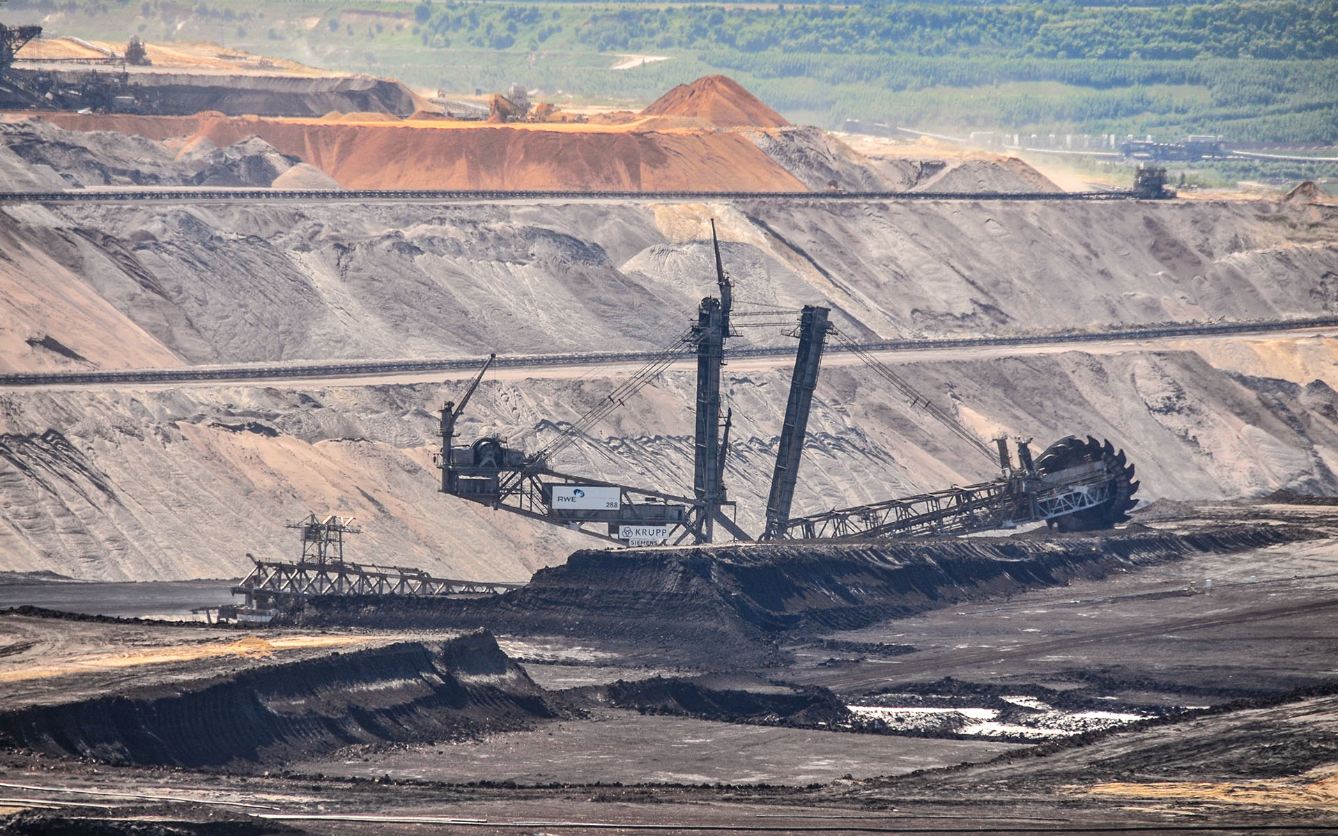 2009.05_Tagebau-Garzweiler_Juchen_Nordrhein-Westfalen_Germany_04
