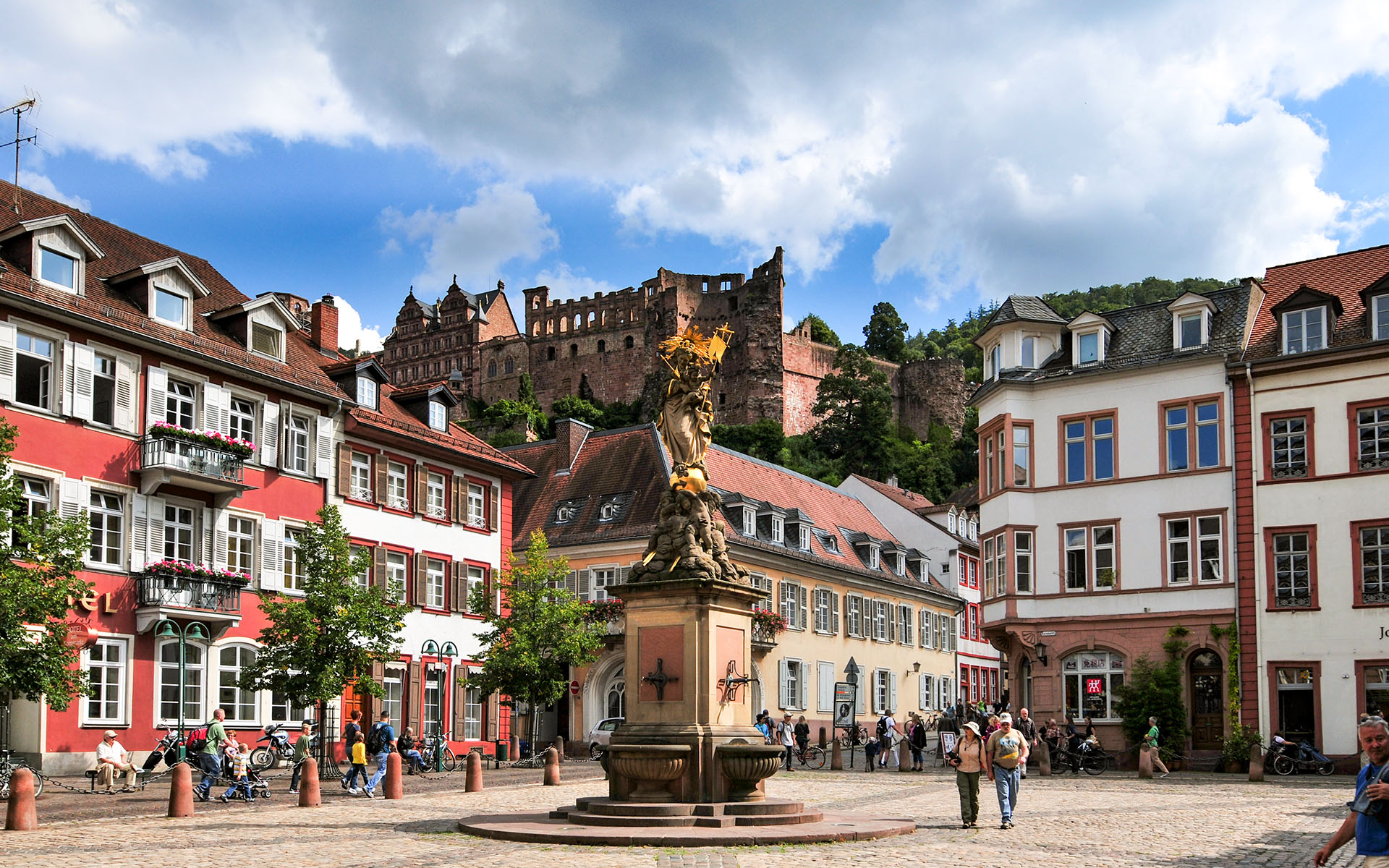 2010.09_Altstadt_Heidelberg_Baden-Wurttemberg_Germany_03