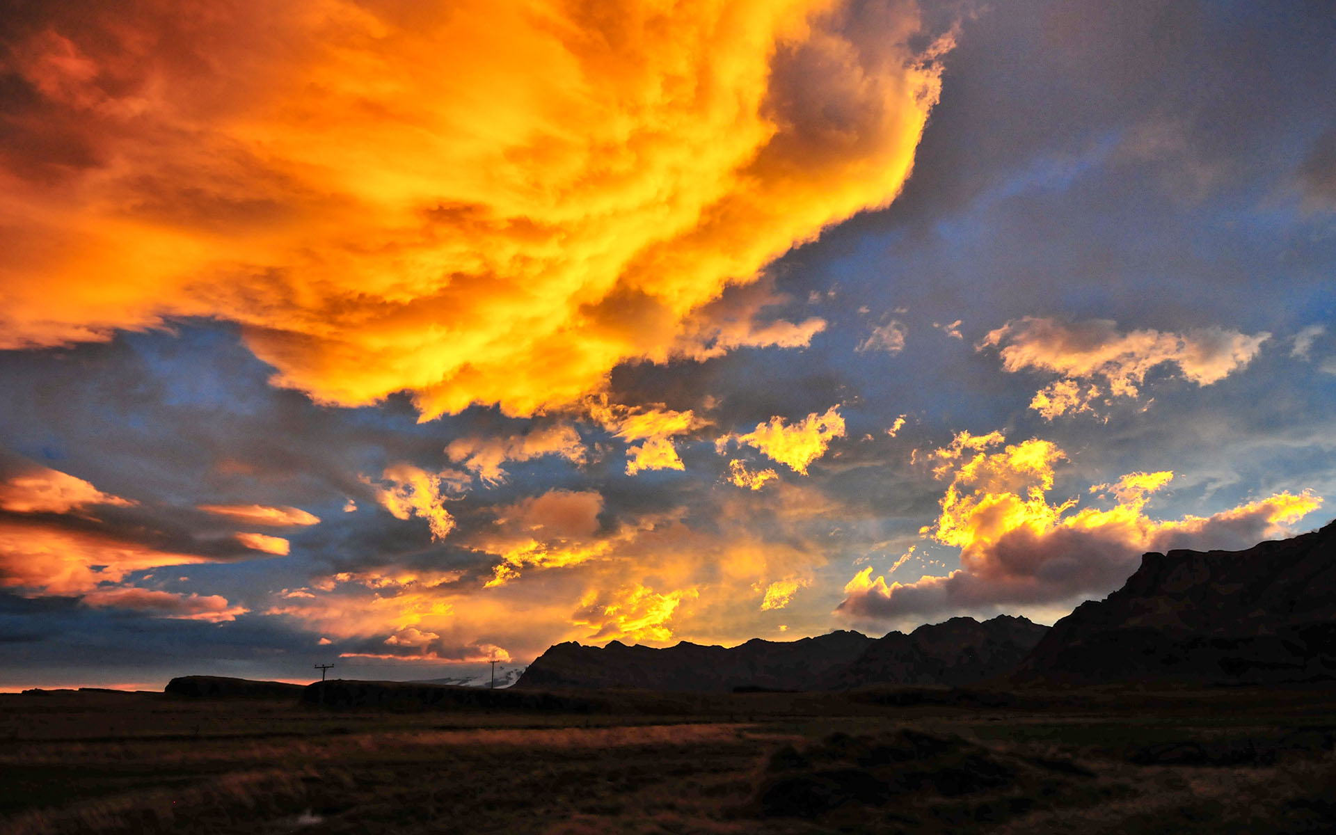 2010.09_Burning-Clouds_Vagnstadir_Hofn_Eastern-Region_Iceland_07