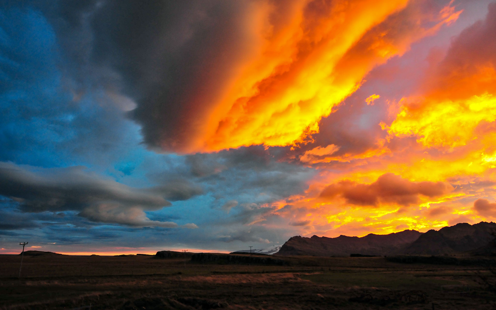 2010.09_Burning-Clouds_Vagnstadir_Hofn_Eastern-Region_Iceland_09