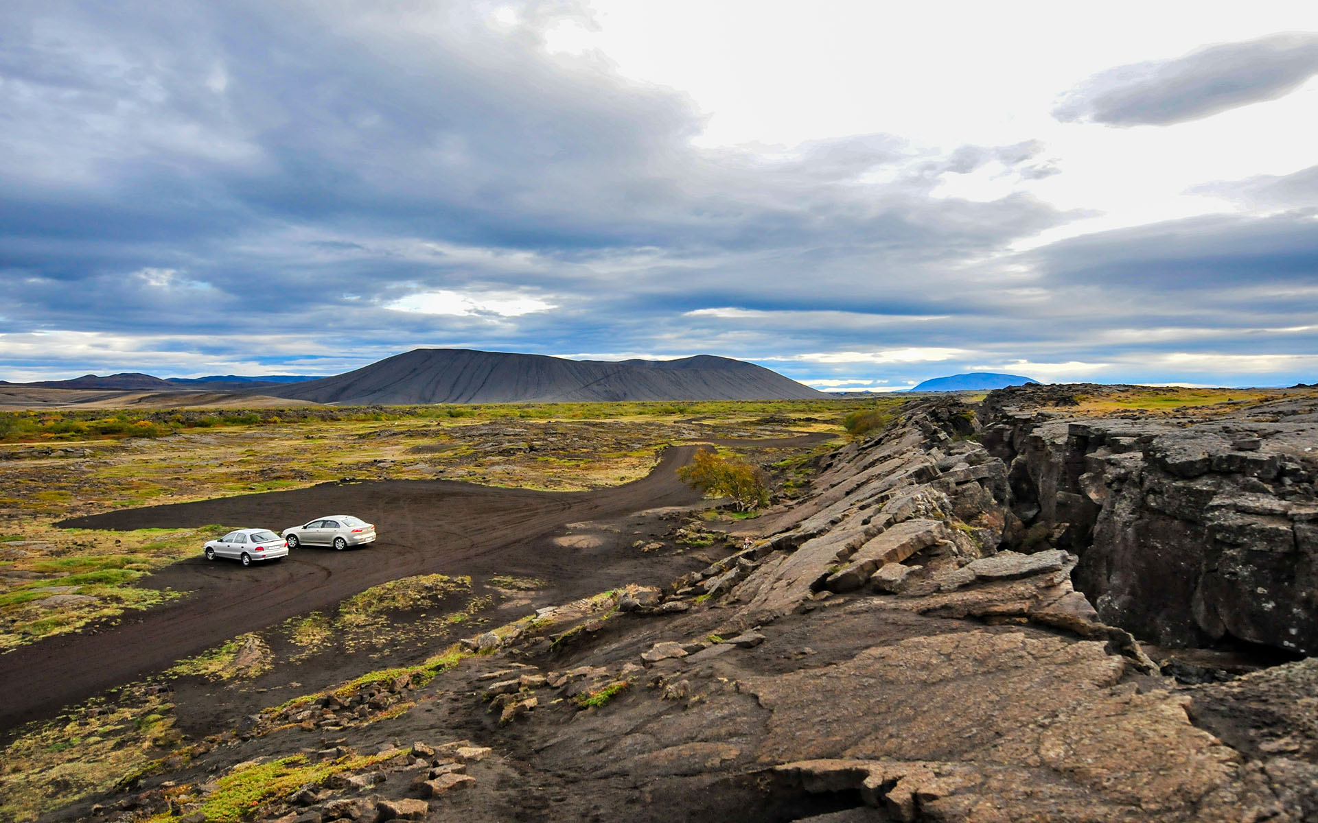 2010.09_Dimmuborgir_Northeastern-Region_Iceland_03