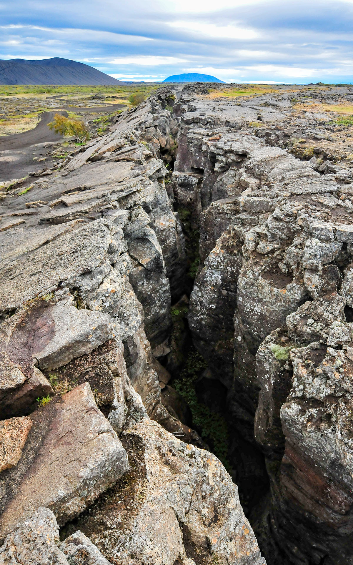 2010.09_Dimmuborgir_Northeastern-Region_Iceland_06