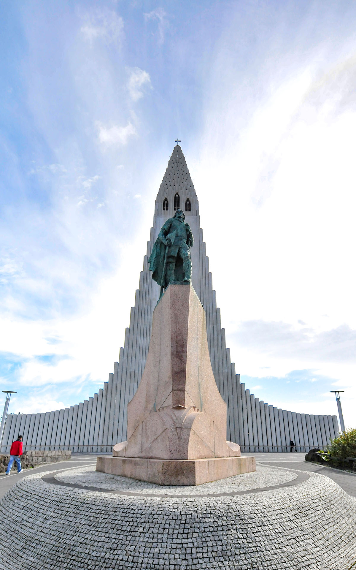 2010.09_Hallgrimskirkja_Reykjavik_Capital-Region_Iceland_06