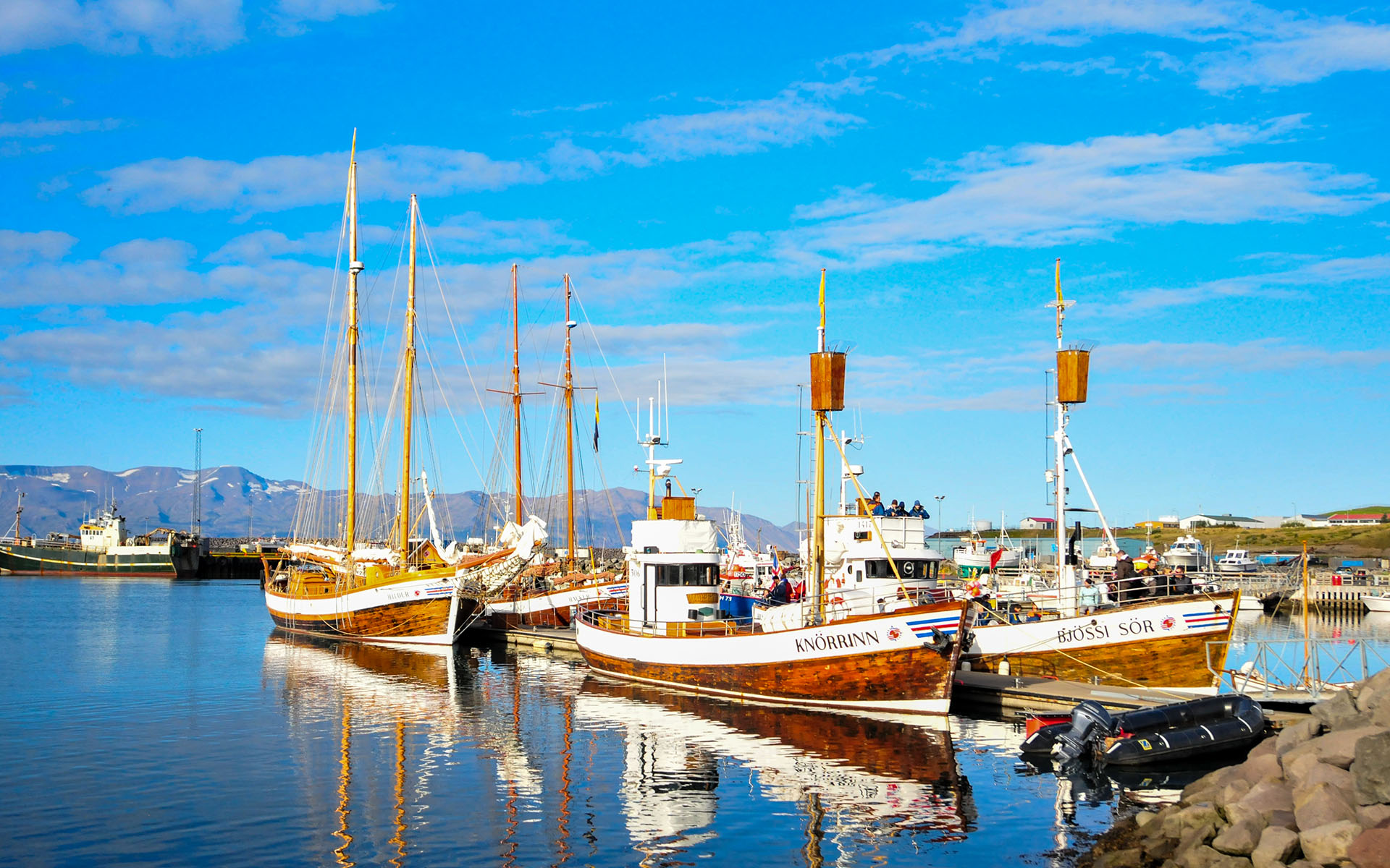 2010.09_Husavik_Northeastern-Region_Iceland_09