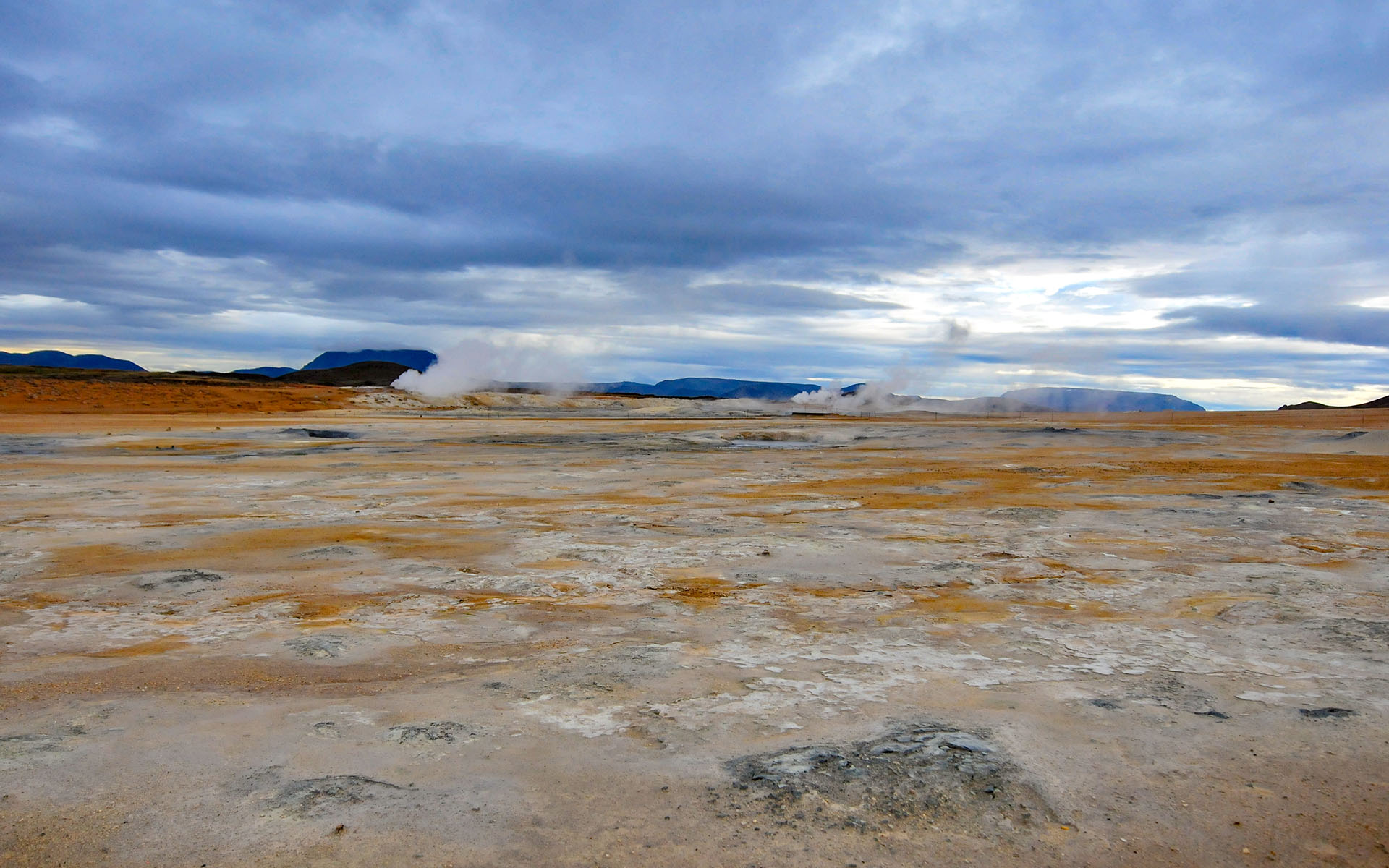 2010.09_Namafjall_Northeastern-Region_Iceland_01