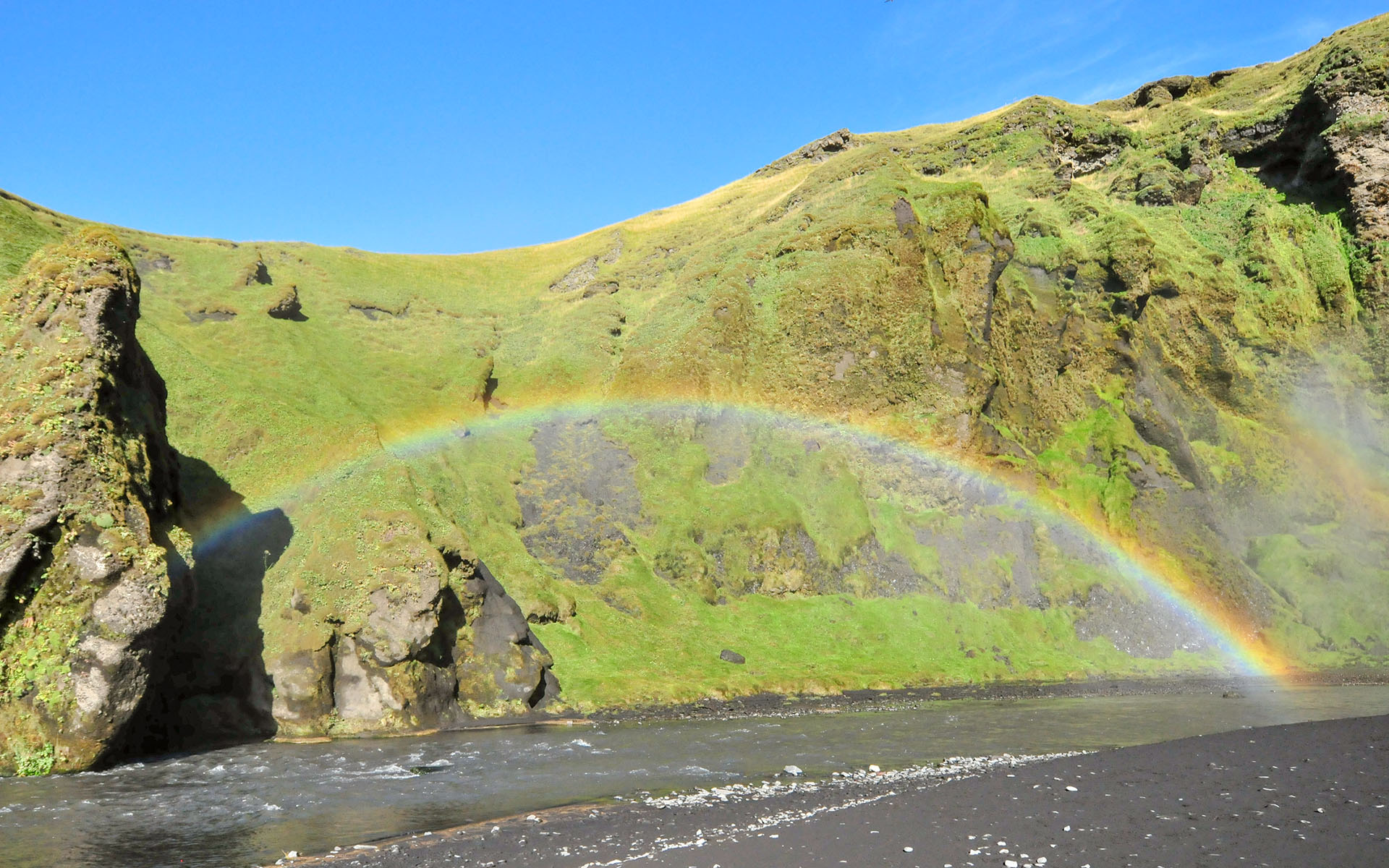 2010.09_Skogafoss_Skogar_Southern-Region_Iceland_08