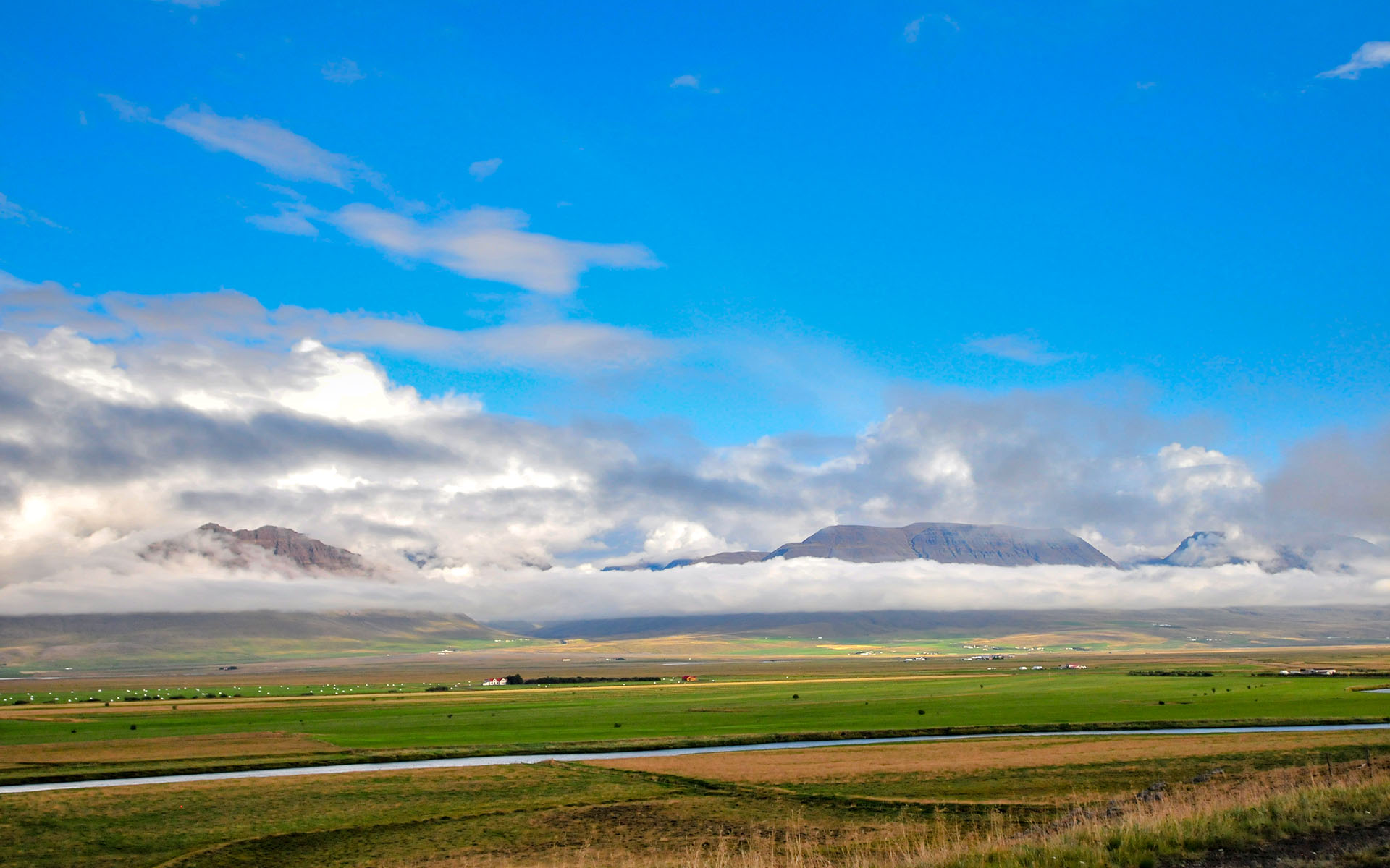 2010.09_Vatnshlidarvatn_Skagafjordur_Northwestern-Region_Iceland_09