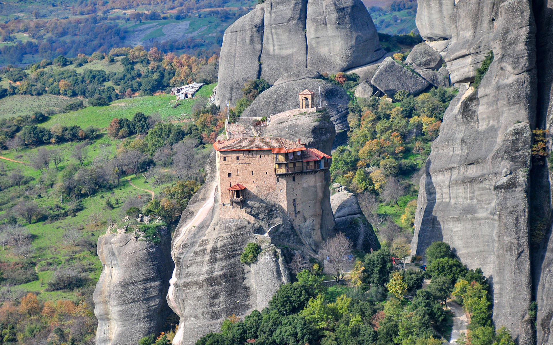 2010.11_Monastery-of-St.-Nicholas-Anapavsa_Meteora_Thessaly_Greece_01