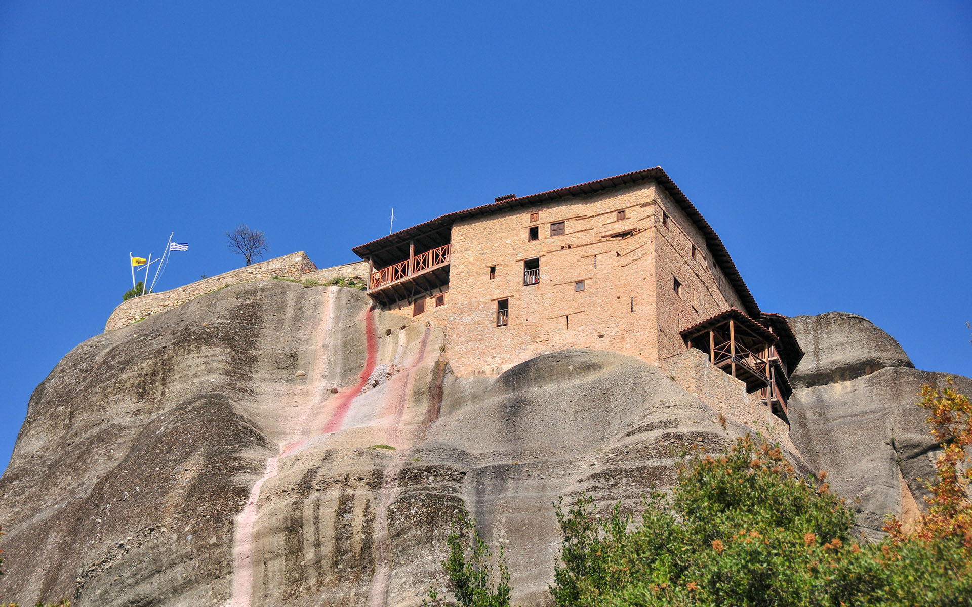 2010.11_Monastery-of-St.-Nicholas-Anapavsa_Meteora_Thessaly_Greece_02