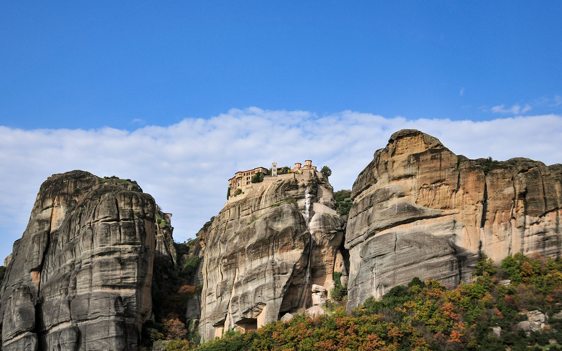 2010.11_Monastery-of-Varlaam_Meteora_Thessaly_Greece_01