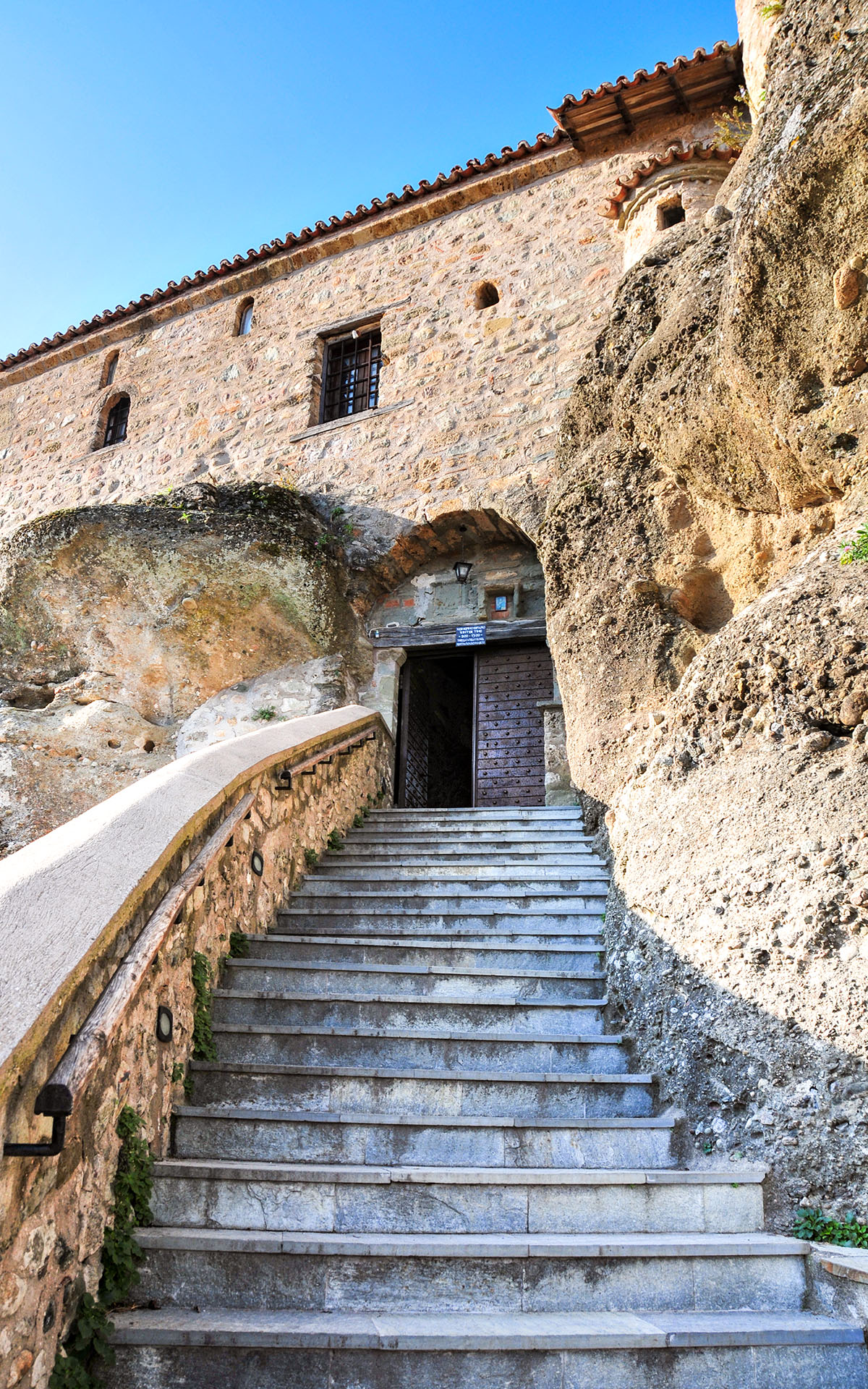 2010.11_Monastery-of-Varlaam_Meteora_Thessaly_Greece_06