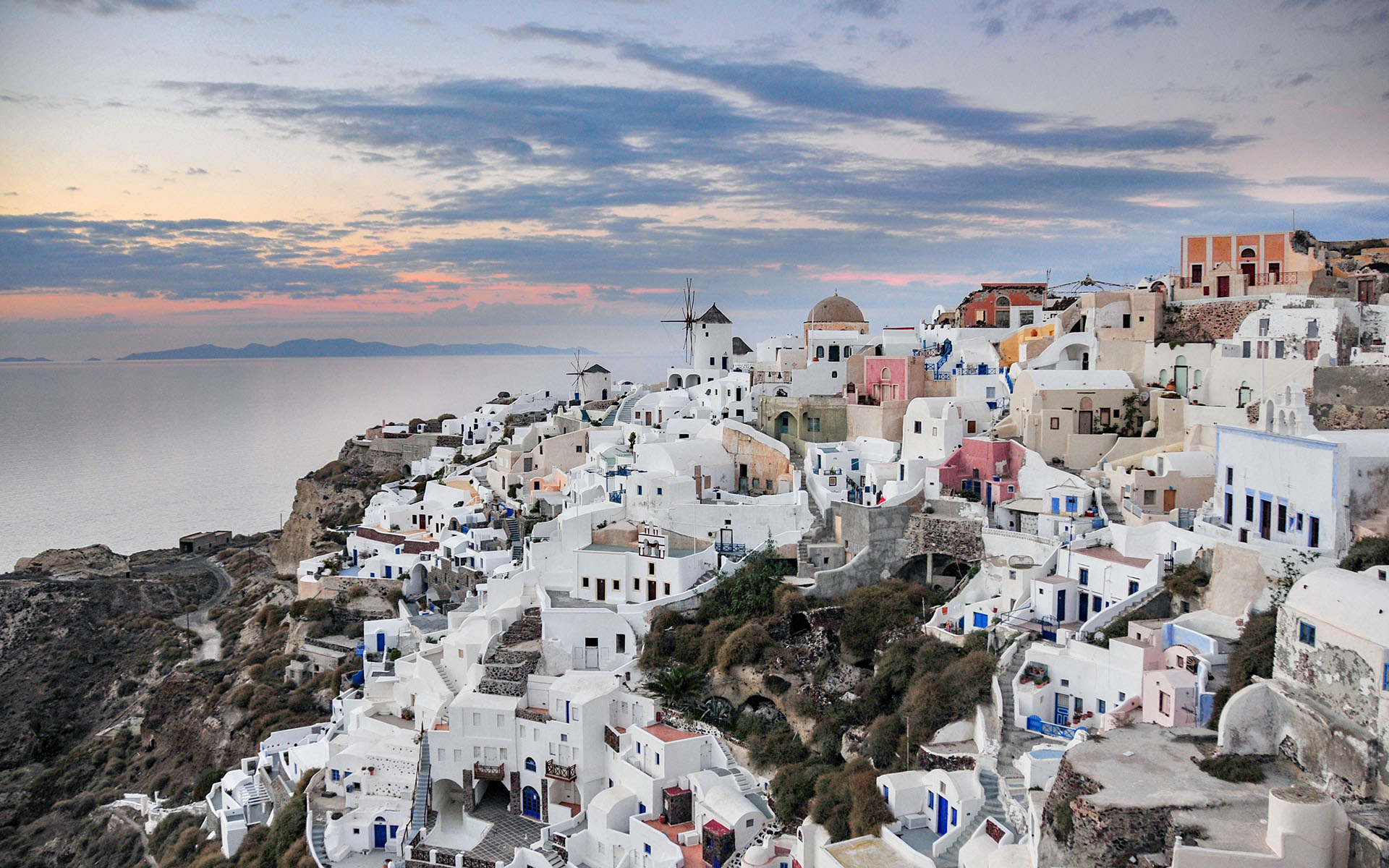 2010.11_Oia_Santorini_South-Aegean_Greece_01