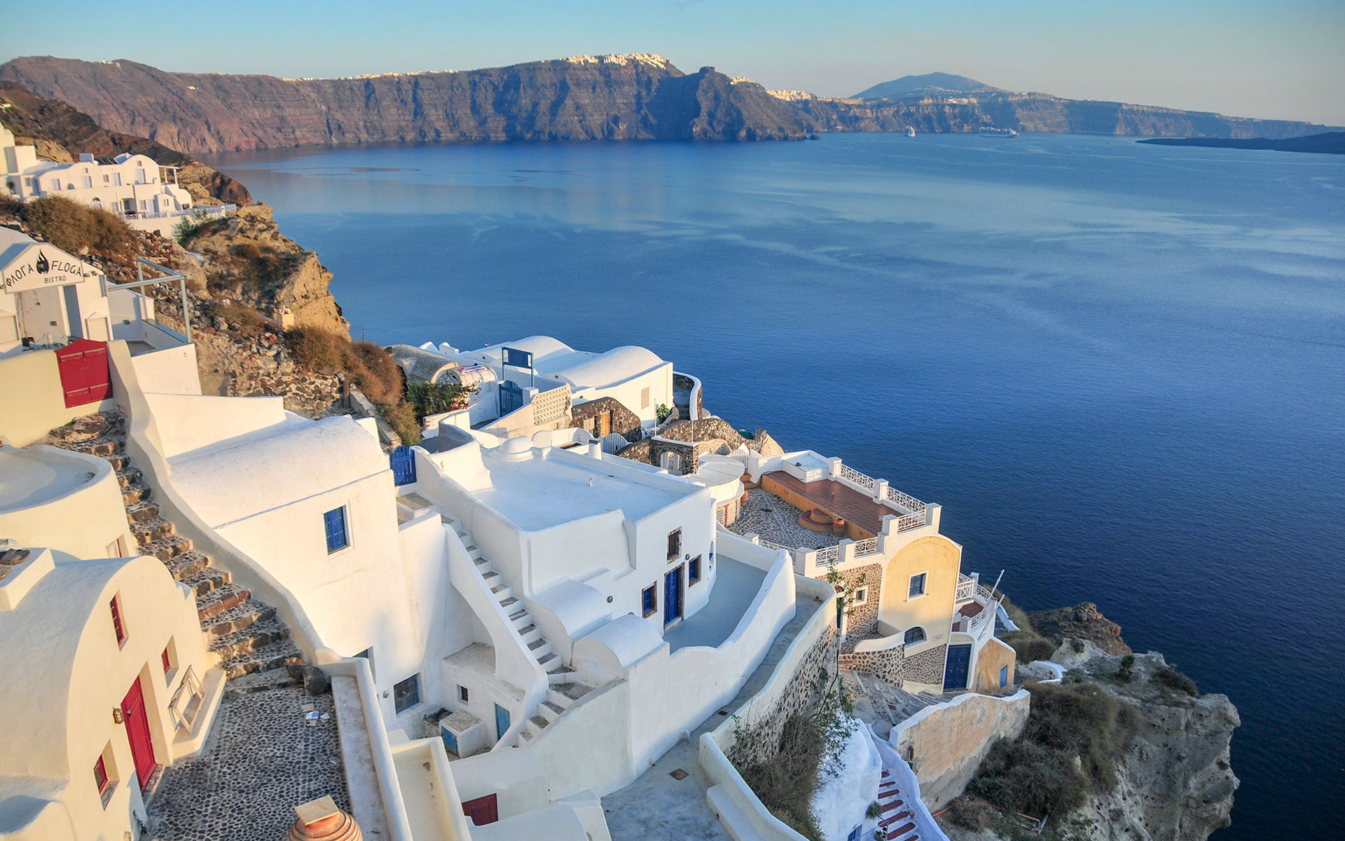 2010.11_Oia_Santorini_South-Aegean_Greece_05