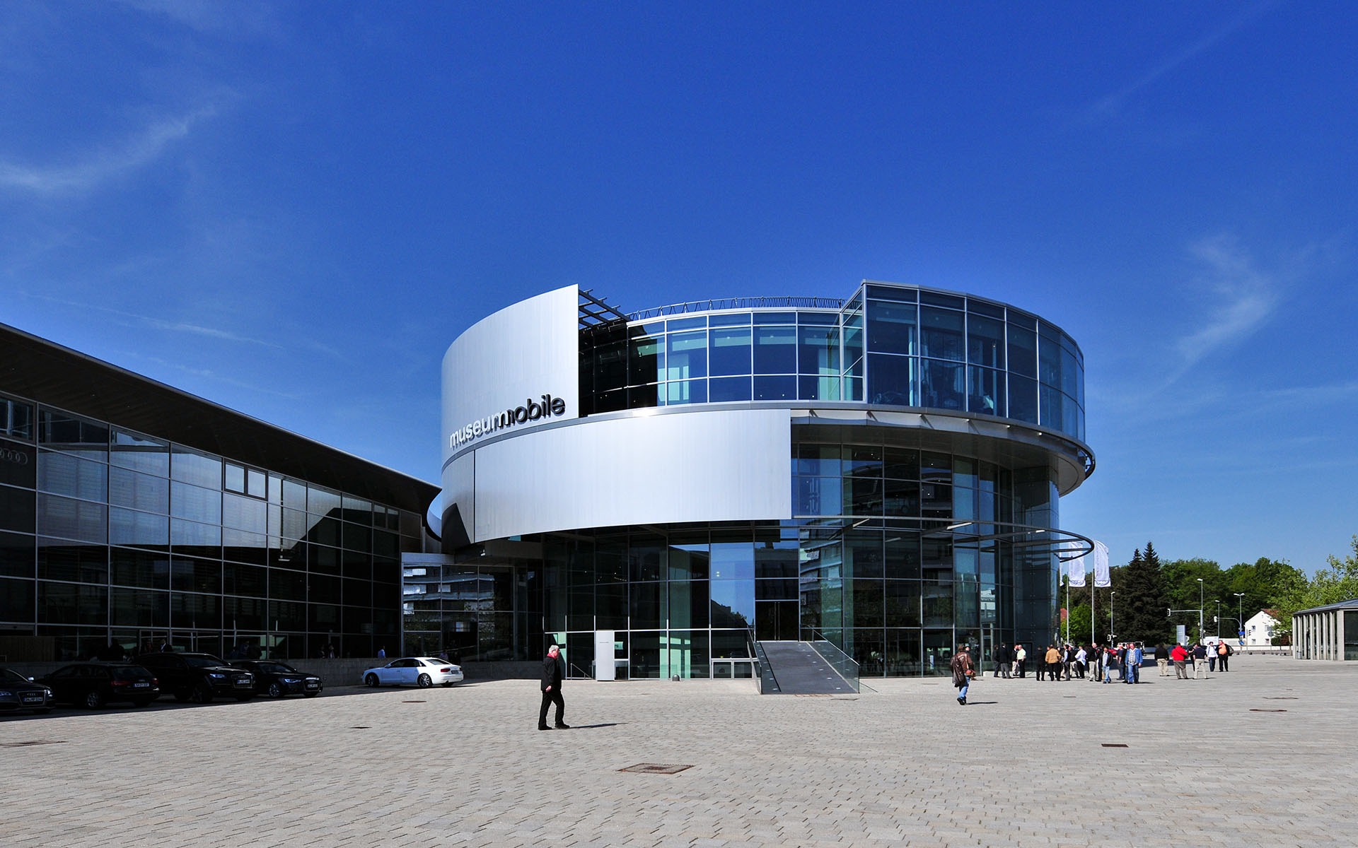 2011.05_Audi-Forum-Ingolstadt_Ingolstadt_Bayern_Germany_01