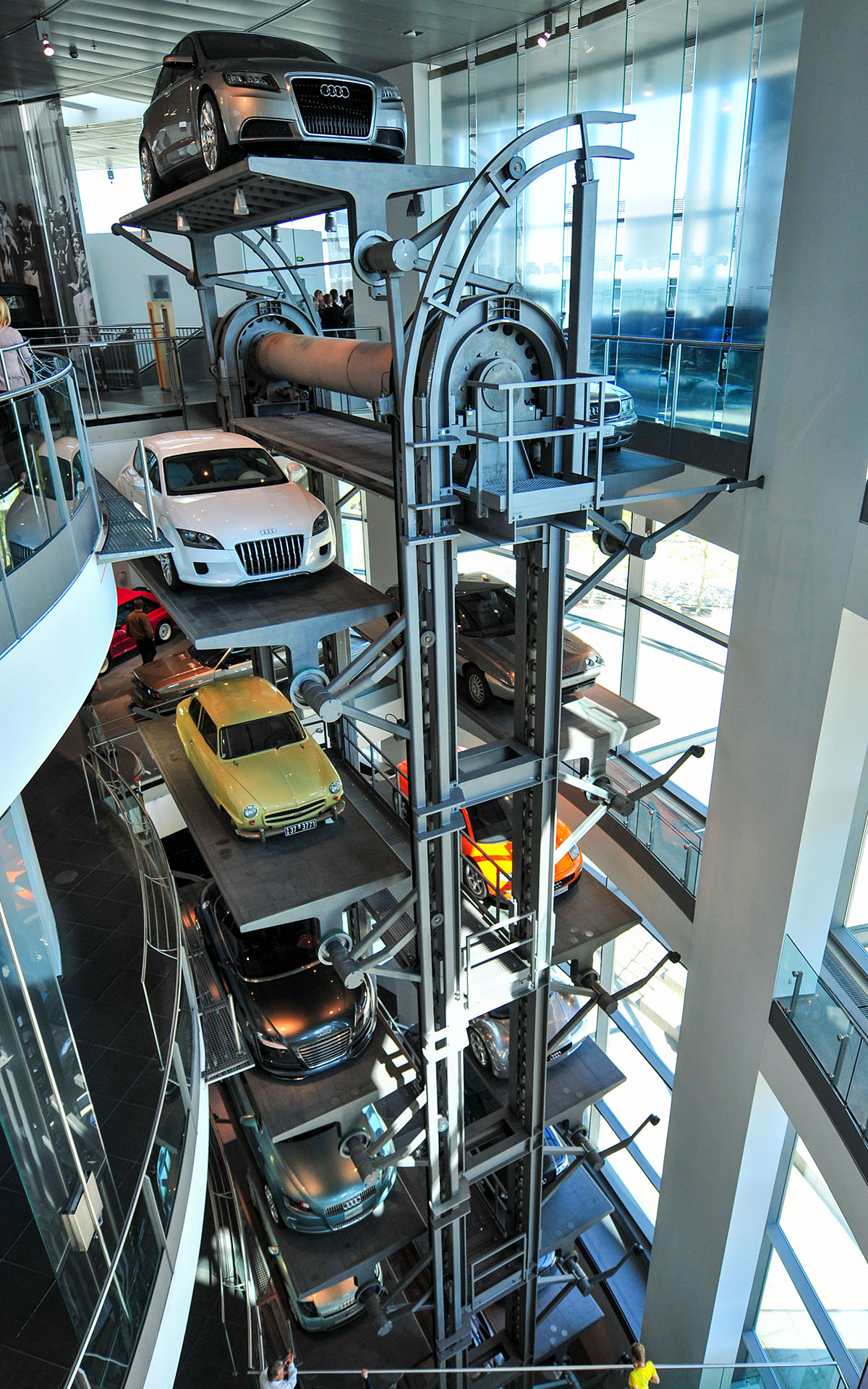 2011.05_Audi-Forum-Ingolstadt_Ingolstadt_Bayern_Germany_03