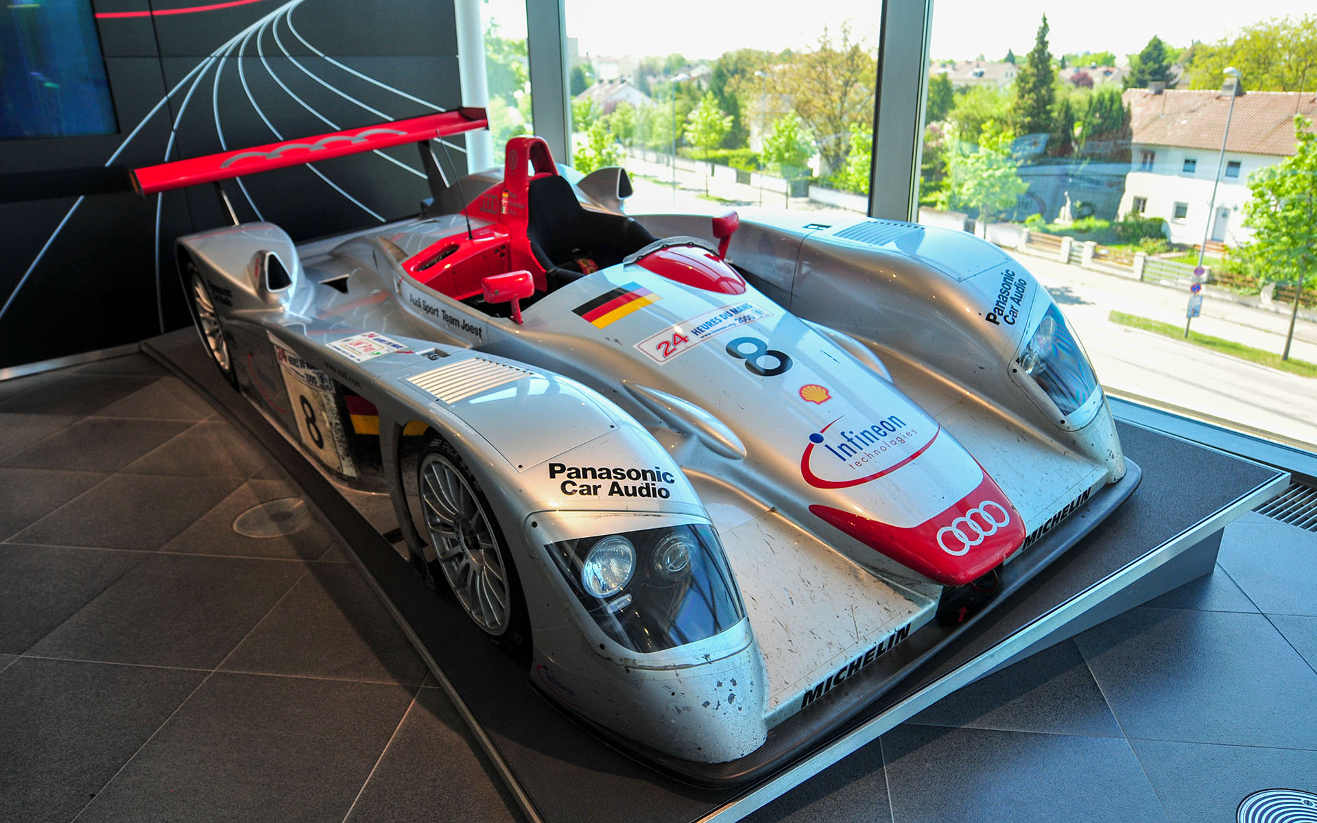 2011.05_Audi-Forum-Ingolstadt_Ingolstadt_Bayern_Germany_07