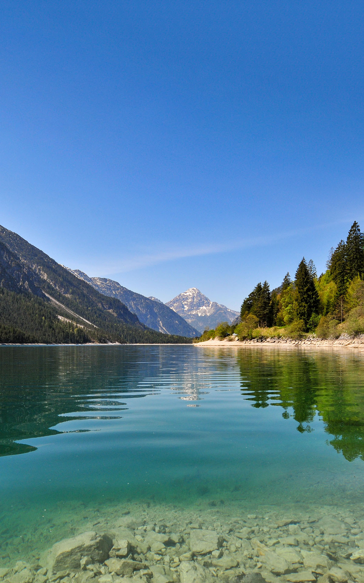 2011.05_Plansee_Breitenwang_Tyrol-State_Austria_03