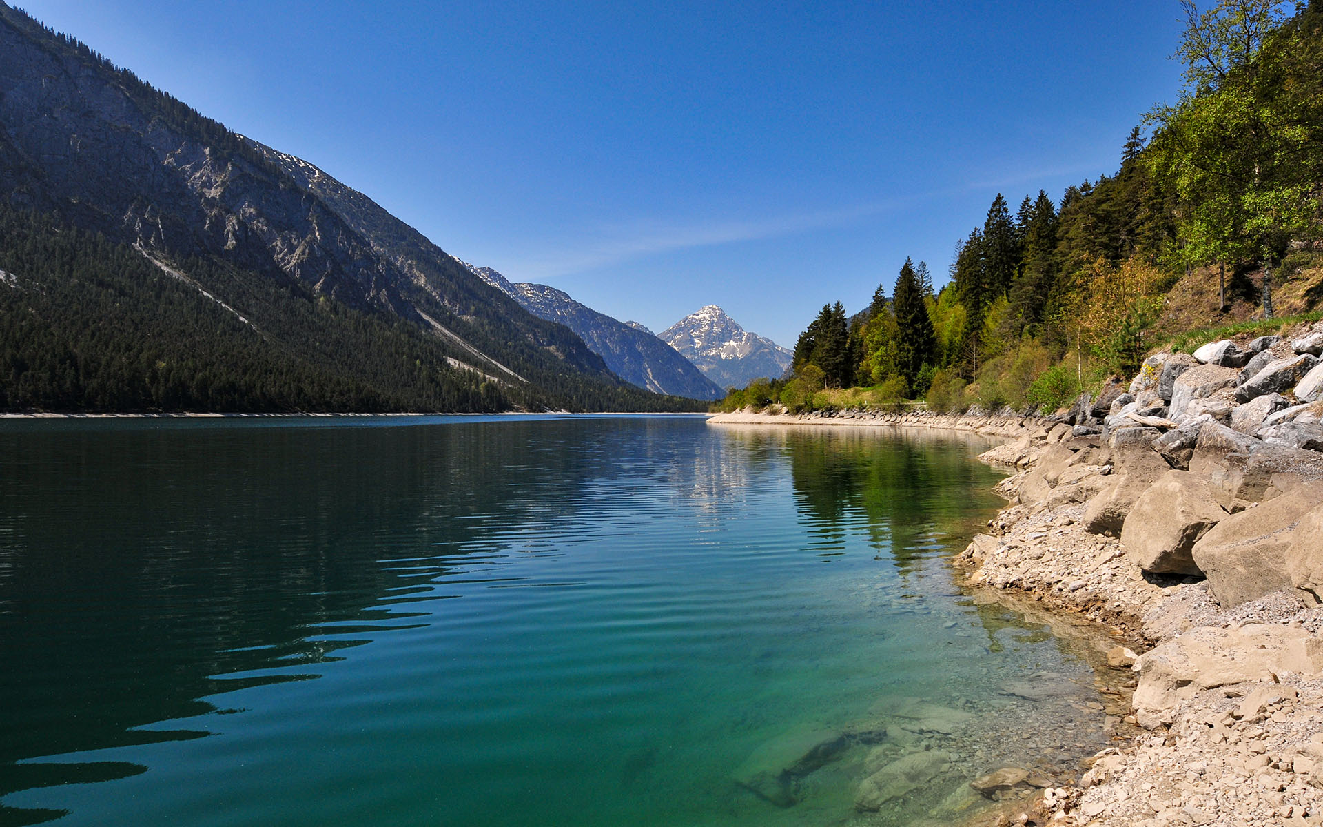 2011.05_Plansee_Breitenwang_Tyrol-State_Austria_05