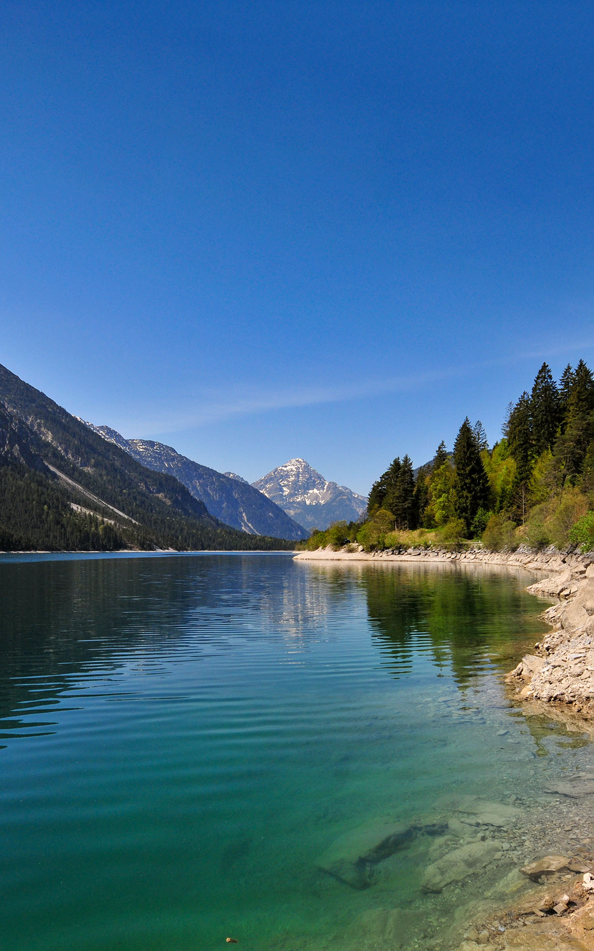 2011.05_Plansee_Breitenwang_Tyrol-State_Austria_06
