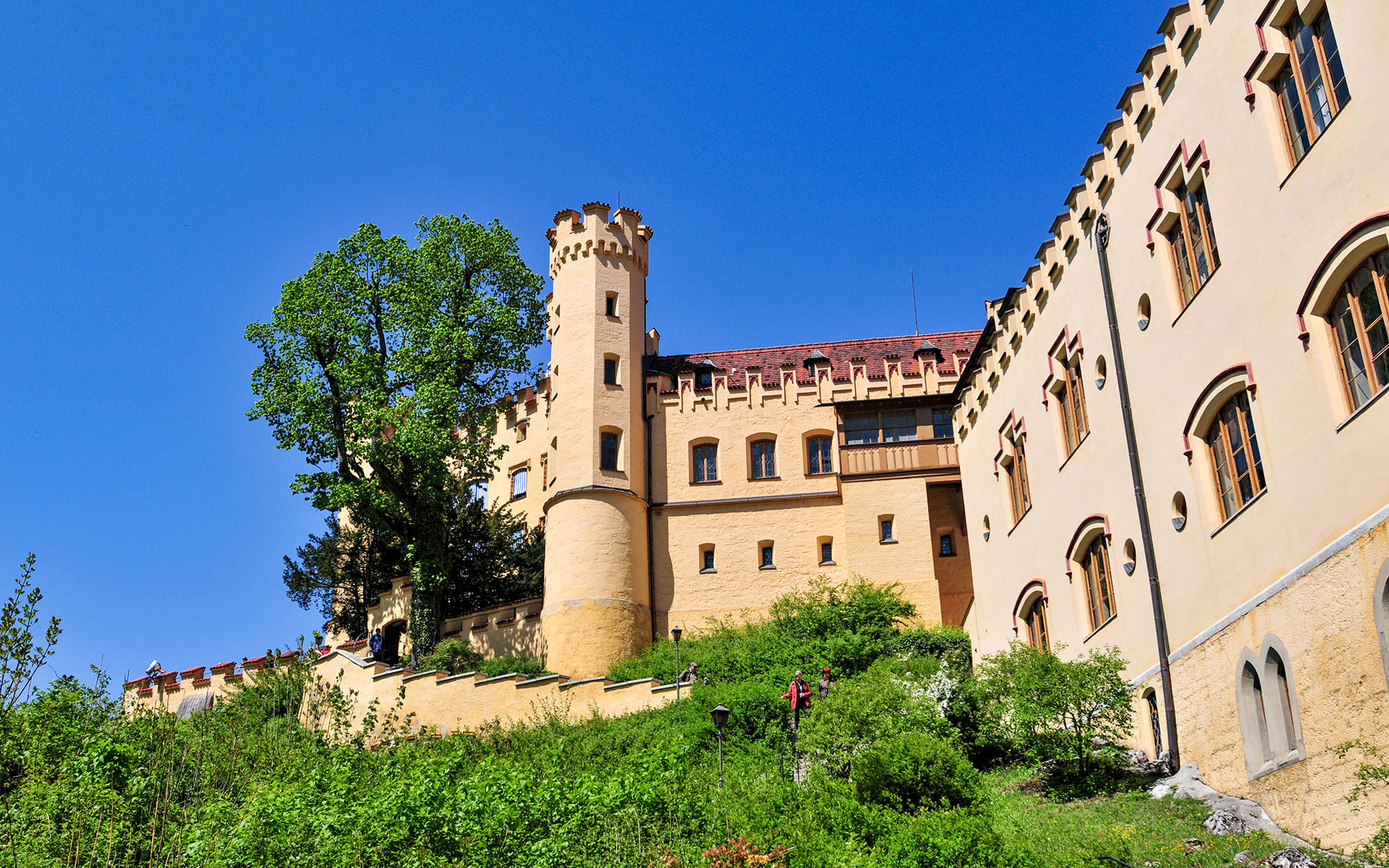 2011.05_Schloss-Hohenschwangau_Fussen_Bayern_Germany_03