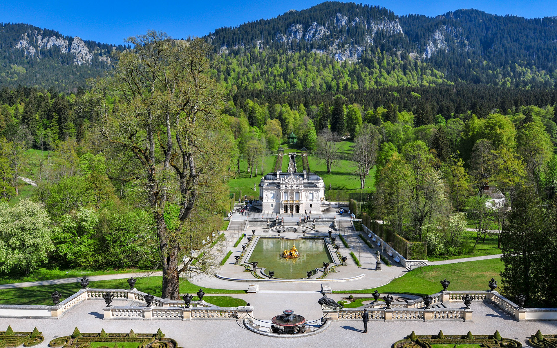 2011.05_Schloss-Linderhof_Ettal_Bayern_Germany_03