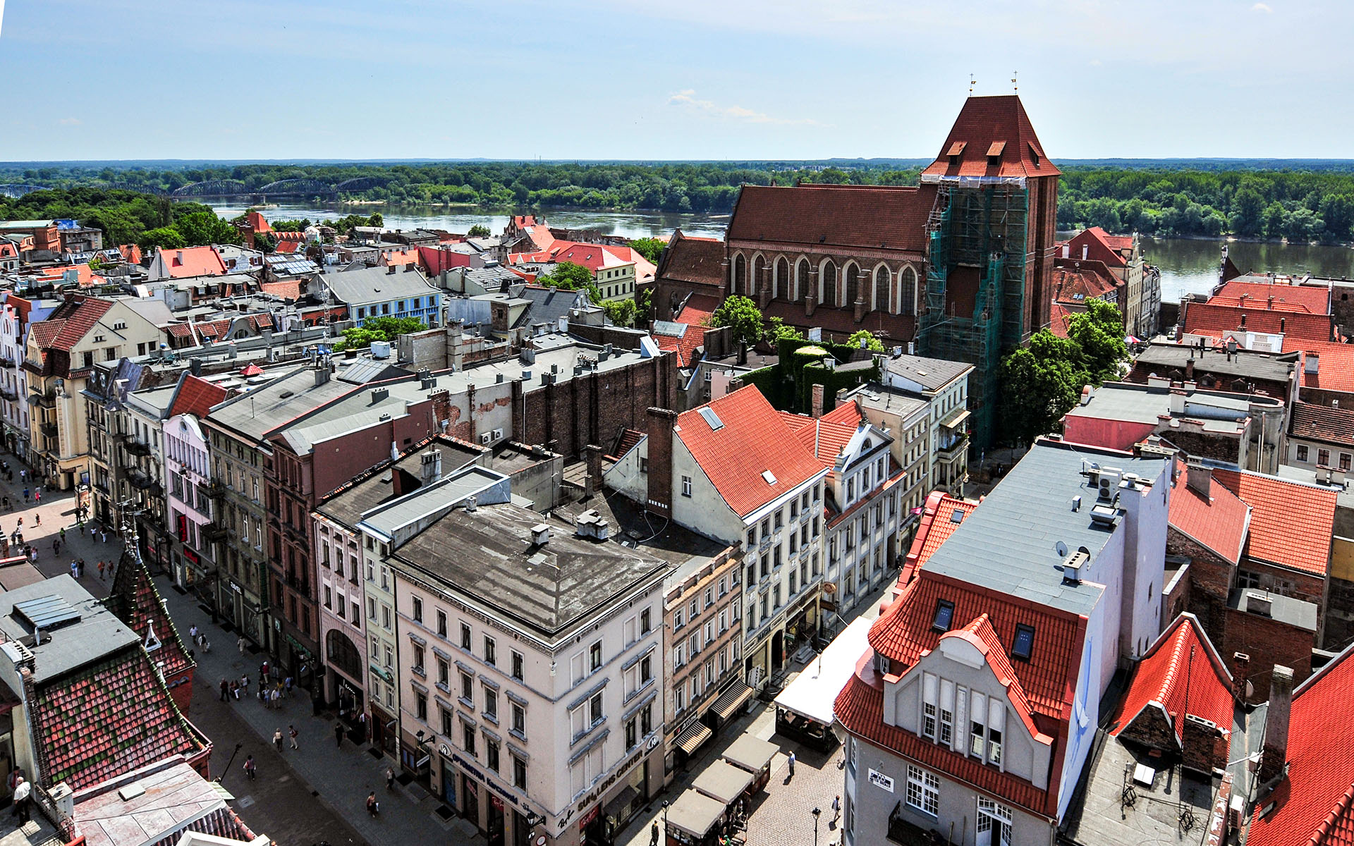 2011.06_Old-Town-Hall_Torun_Kuyavian-Pomeranian_Poland_09