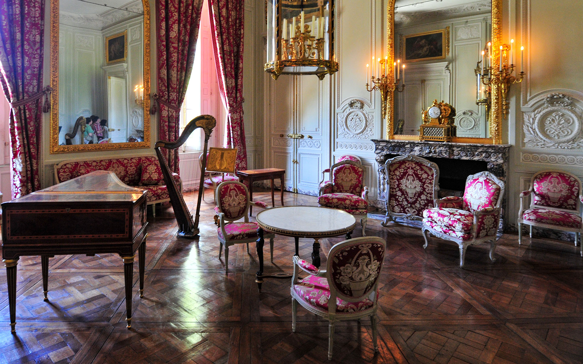 2011.07_Le-Petit-Trianon_Versailles_Ile-de-France_France_05