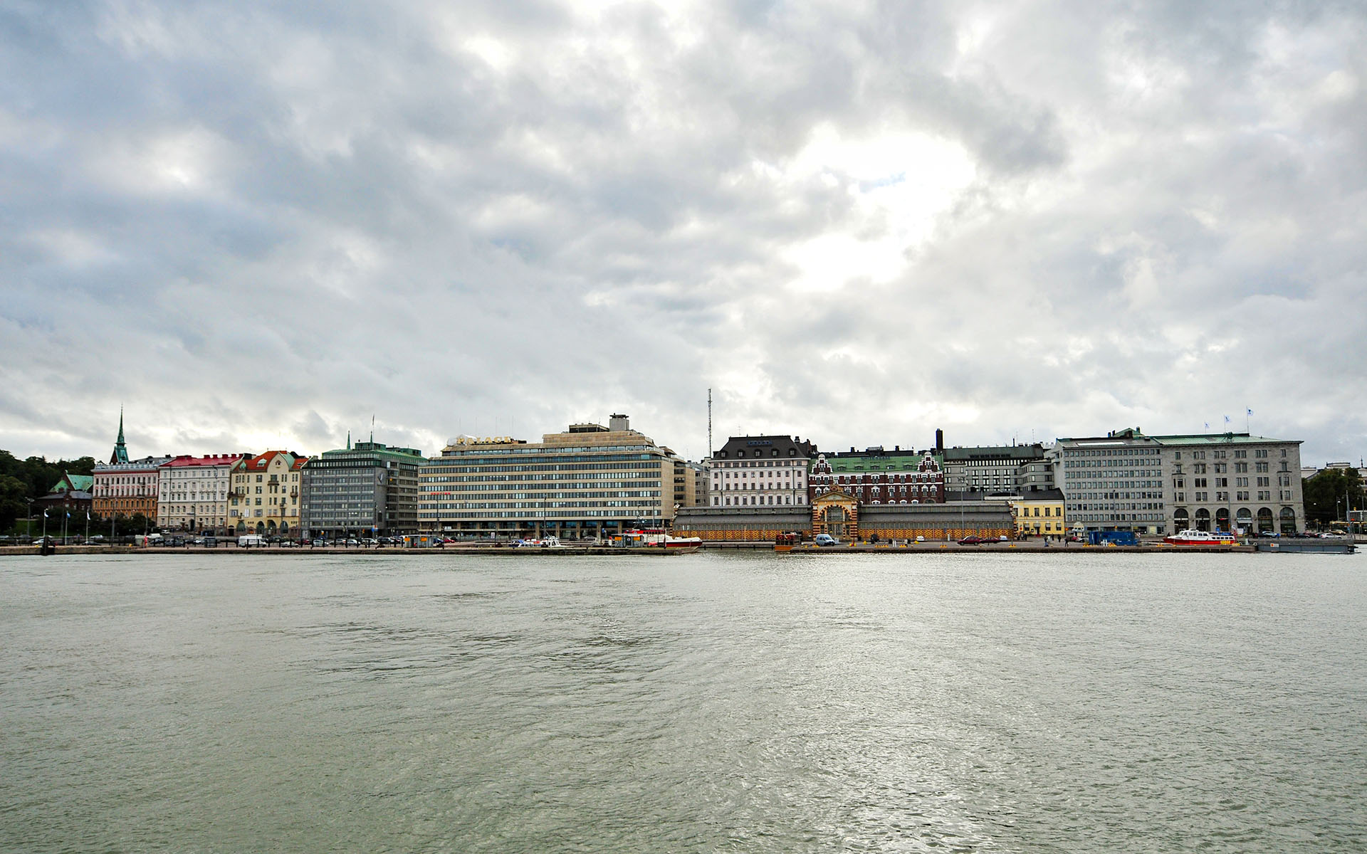 2011.09_Kauppatori_Helsinki_Uusimaa_Finland_04