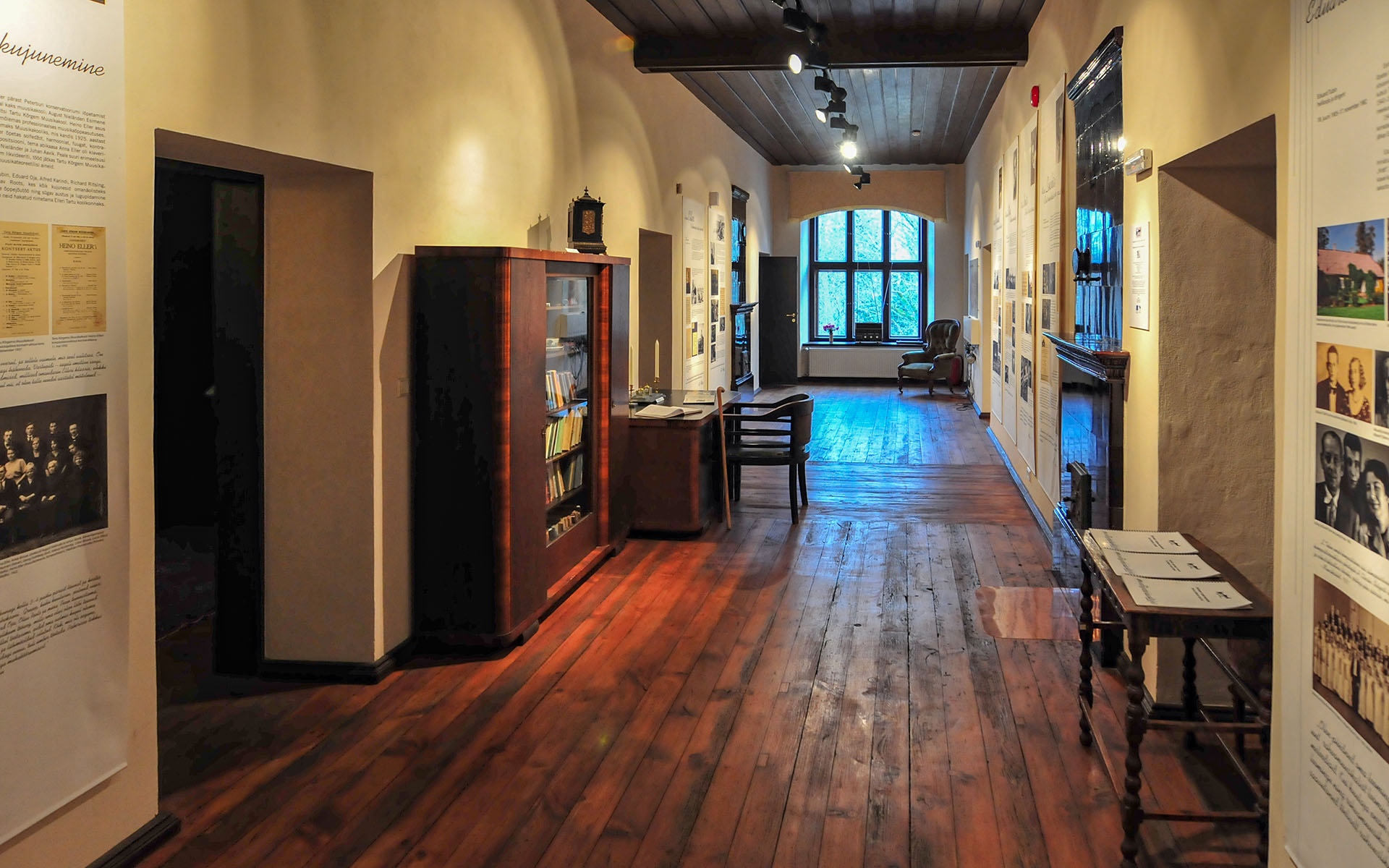 2011.11_Alatskivi-Castle_Alatskiv_Tartu-County_Estonia_09