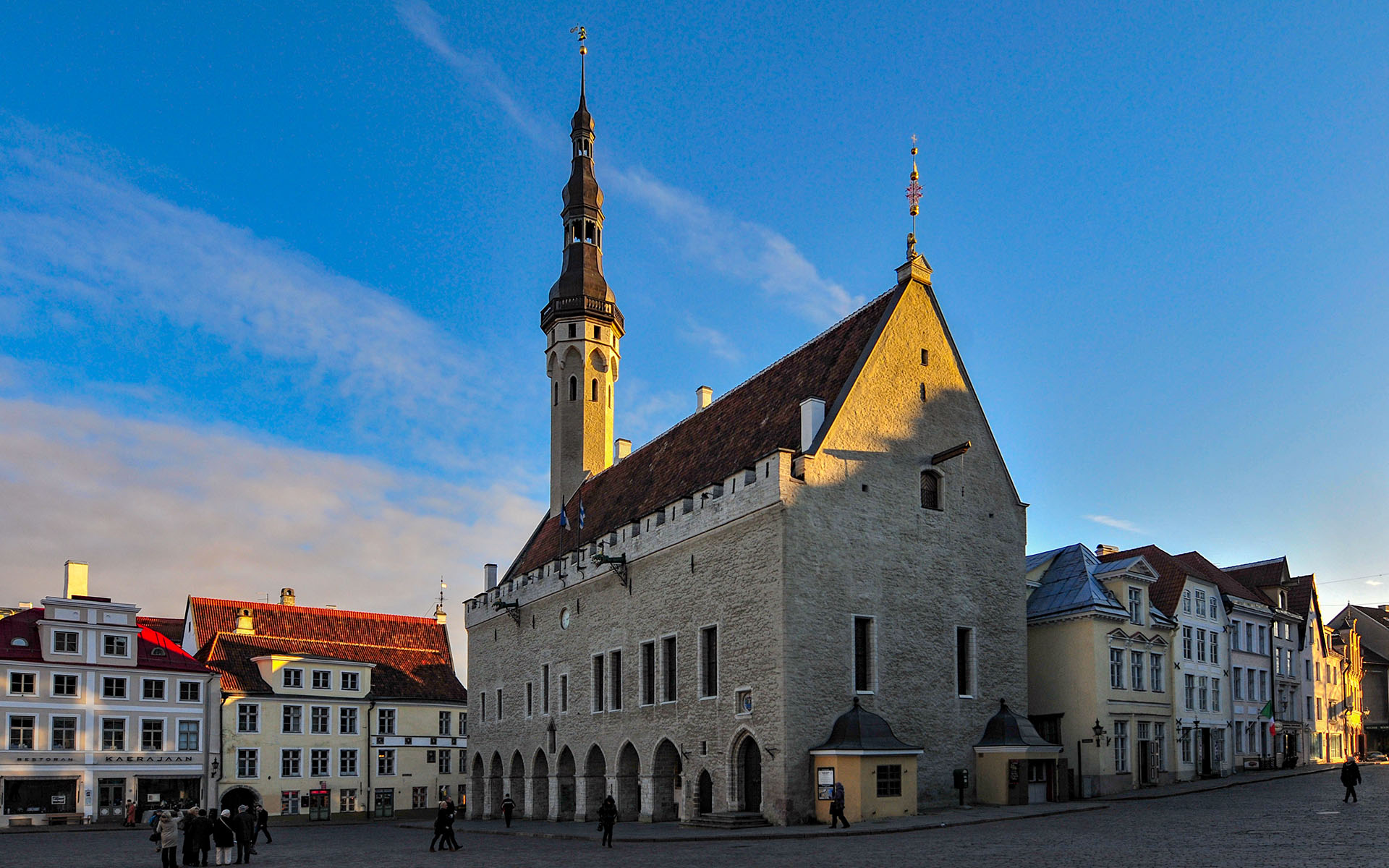 2011.11_Old-Town_Tallinn_Harju-County_Estonia_01