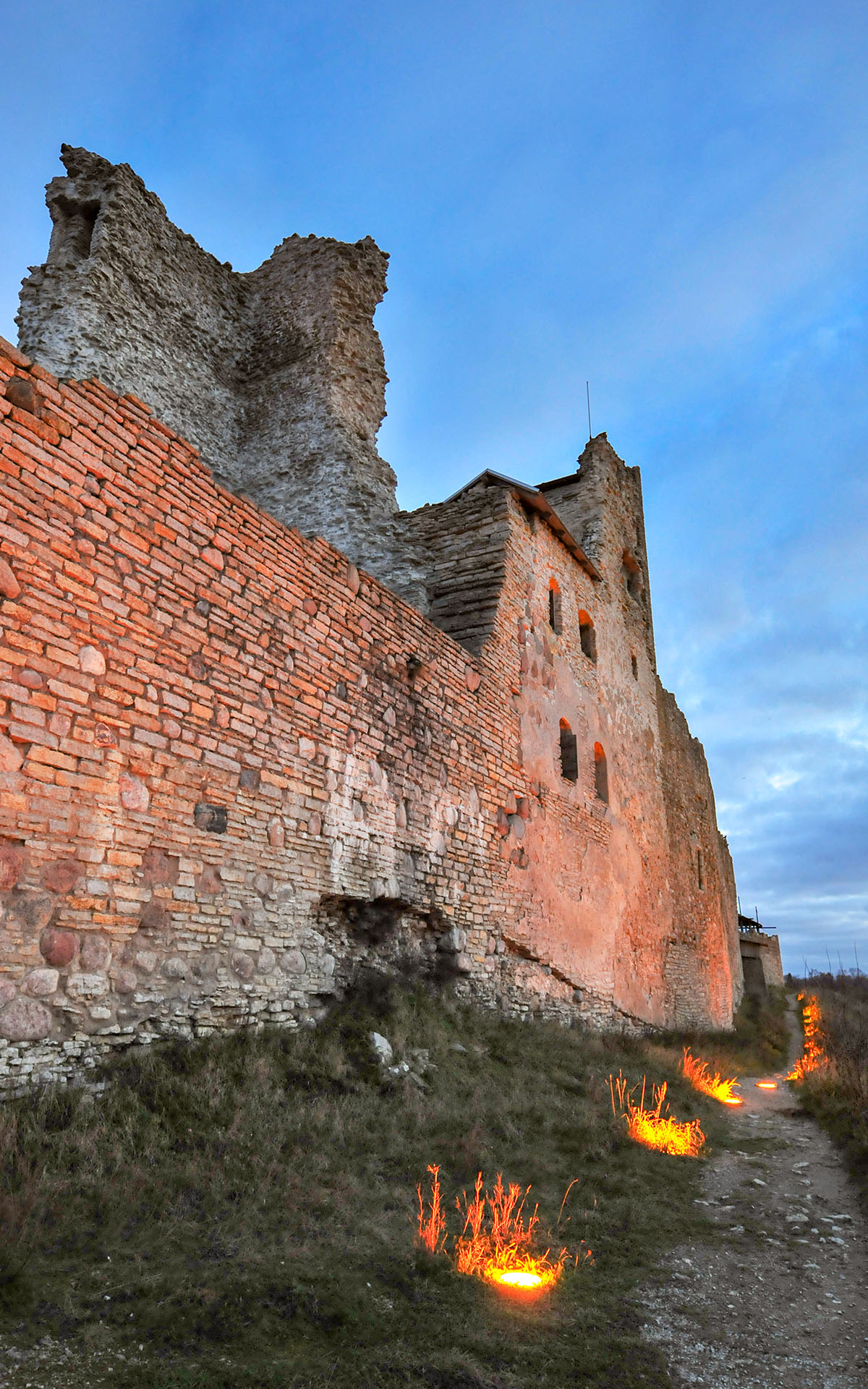2011.11_Rakvere-Castle_Rakvere_Laane-Viru-County_Estonia_07