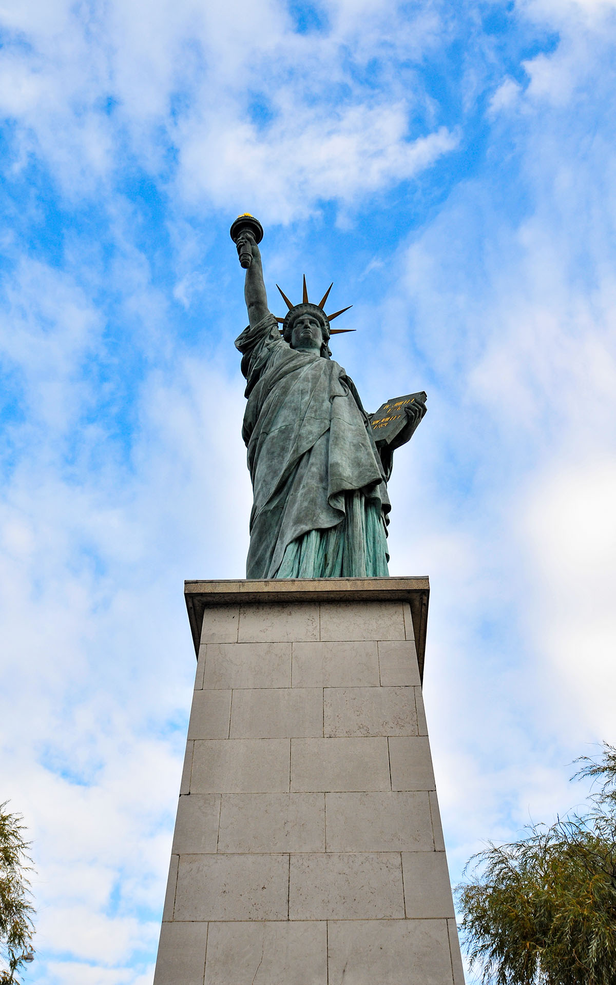 2011.11_Statue-de-la-Liberte_Paris_Ile-de-France_France_02