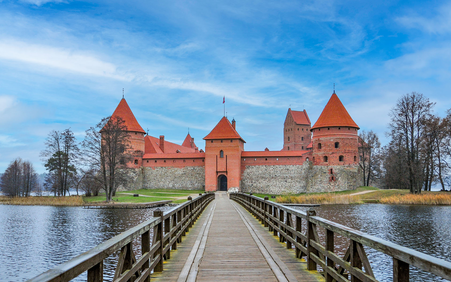 2011.11_Trakai-Island-Castle_Trakai_Dzukija_Lithuania_03