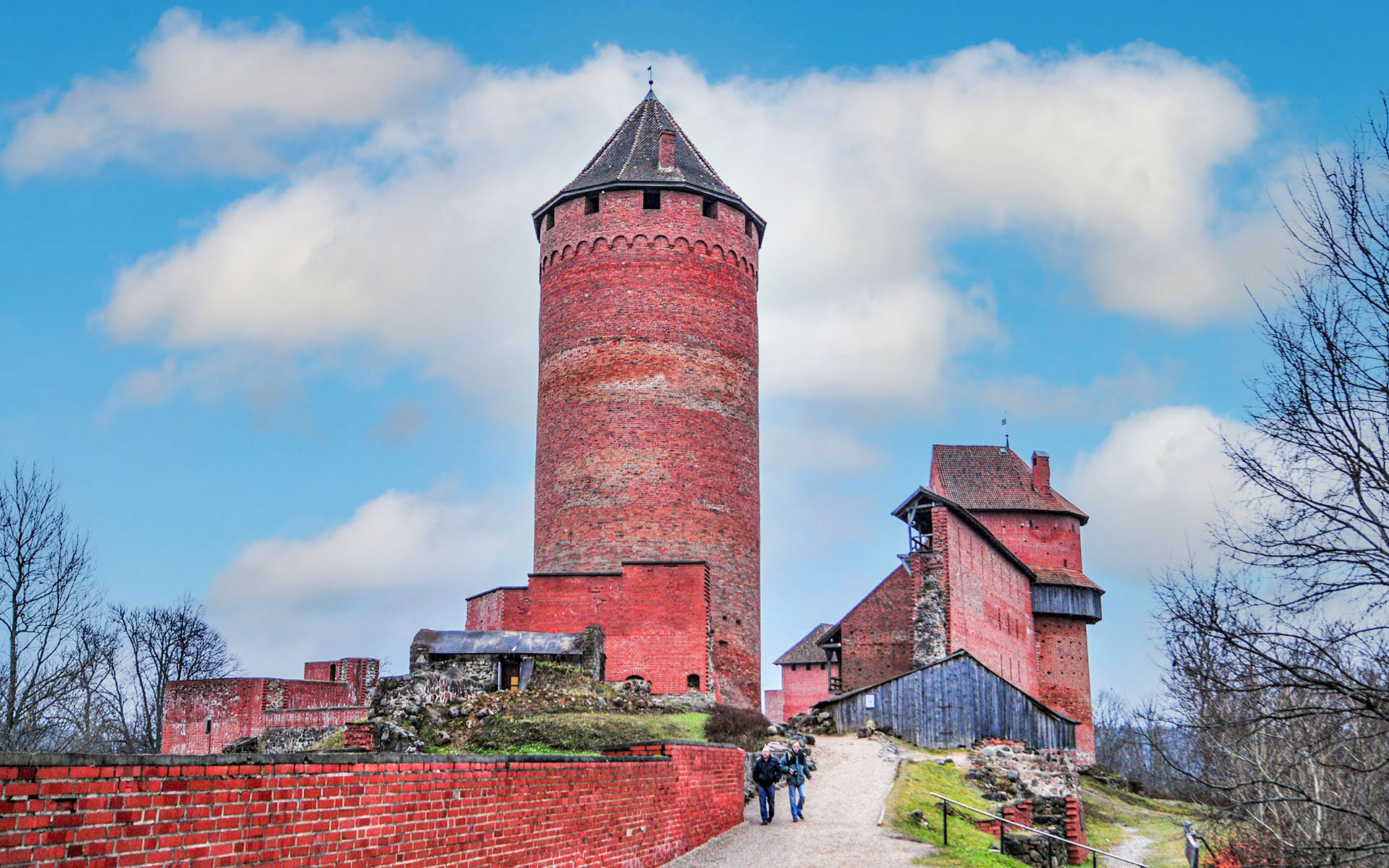 2011.11_Turaida-Castle_Sigulda_Vidzeme_Latvia_02