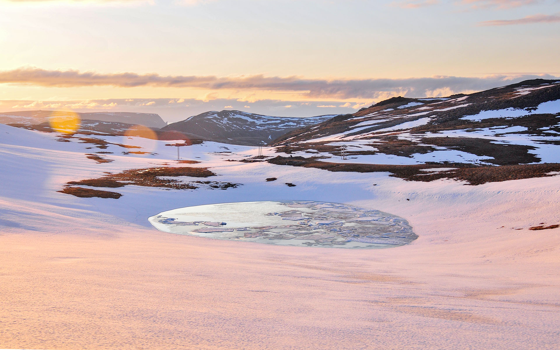 2012.05_Arctic-Ice-Lake_Fv156_Finnmark_Norway_02