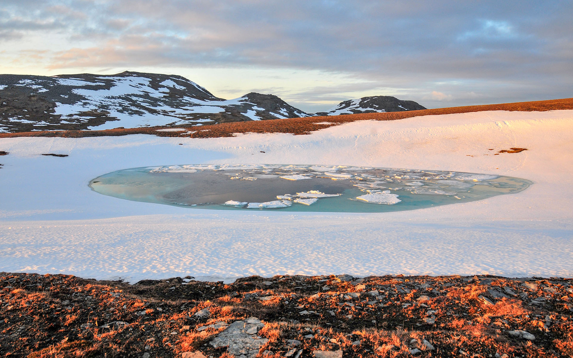 2012.05_Arctic-Ice-Lake_Fv156_Finnmark_Norway_09