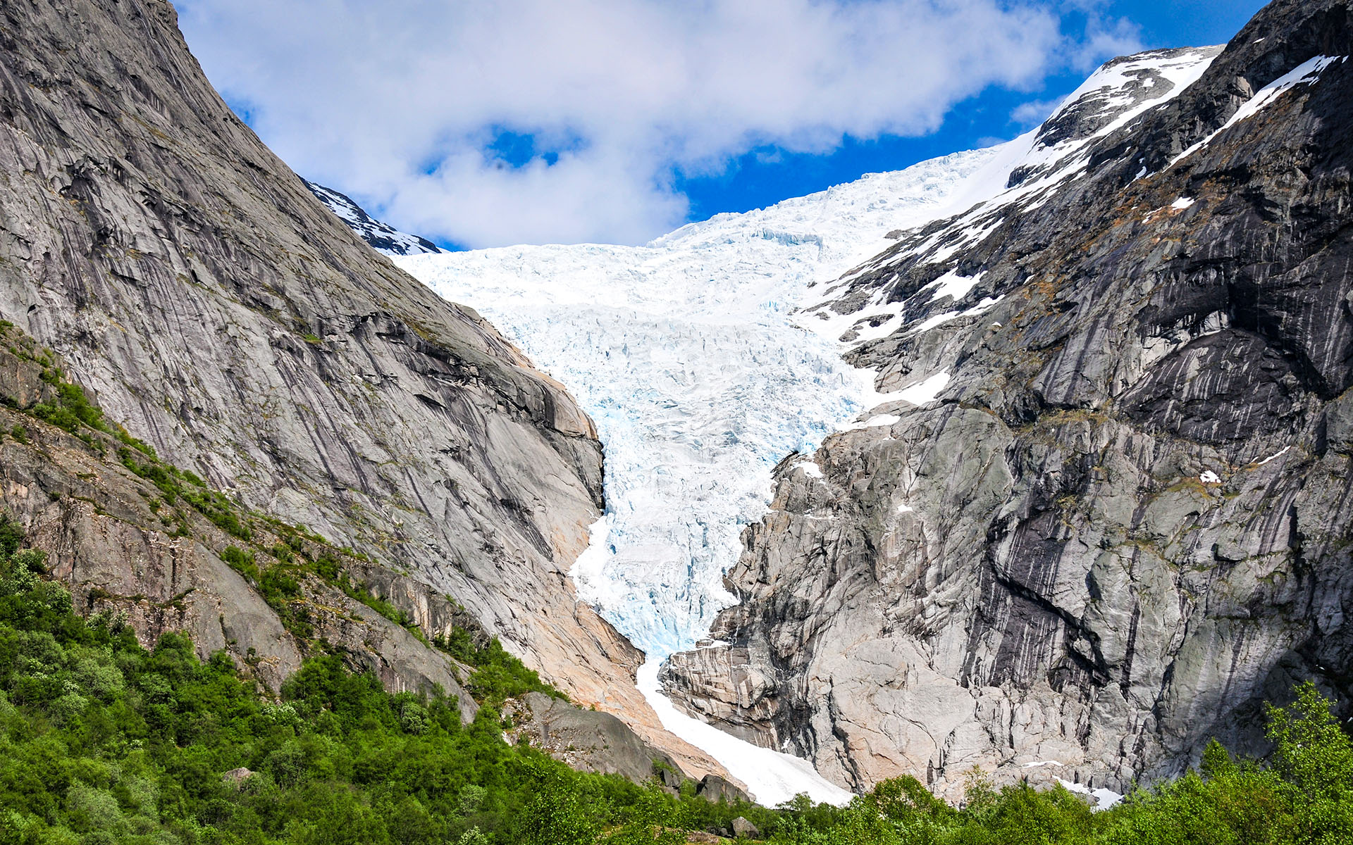 2012.05_Briksdalsbreen_Vestland_Norway_02