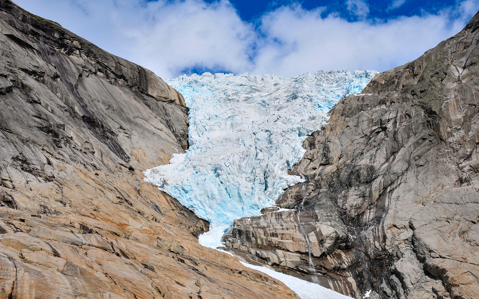 2012.05_Briksdalsbreen_Vestland_Norway_07