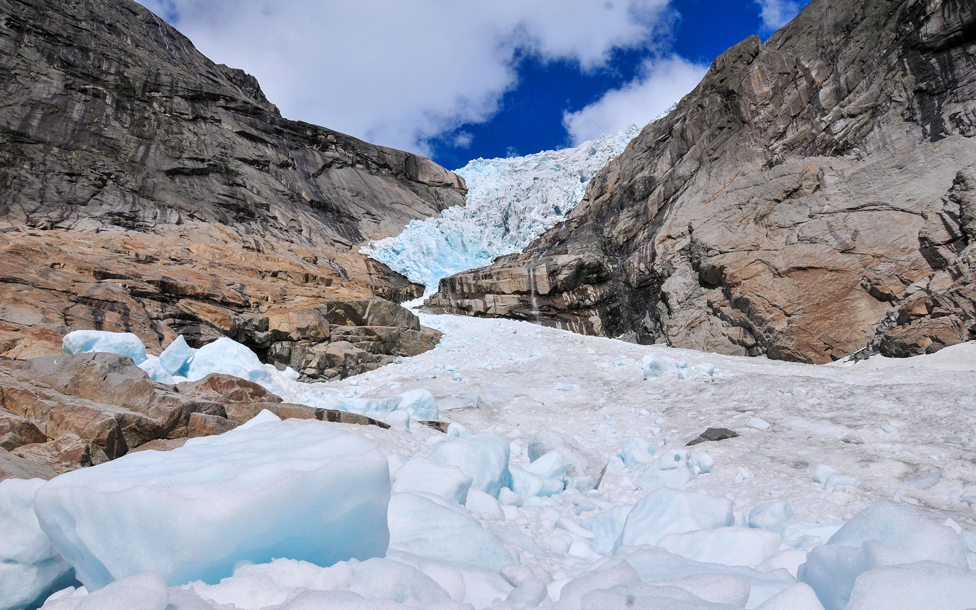 2012.05_Briksdalsbreen_Vestland_Norway_08